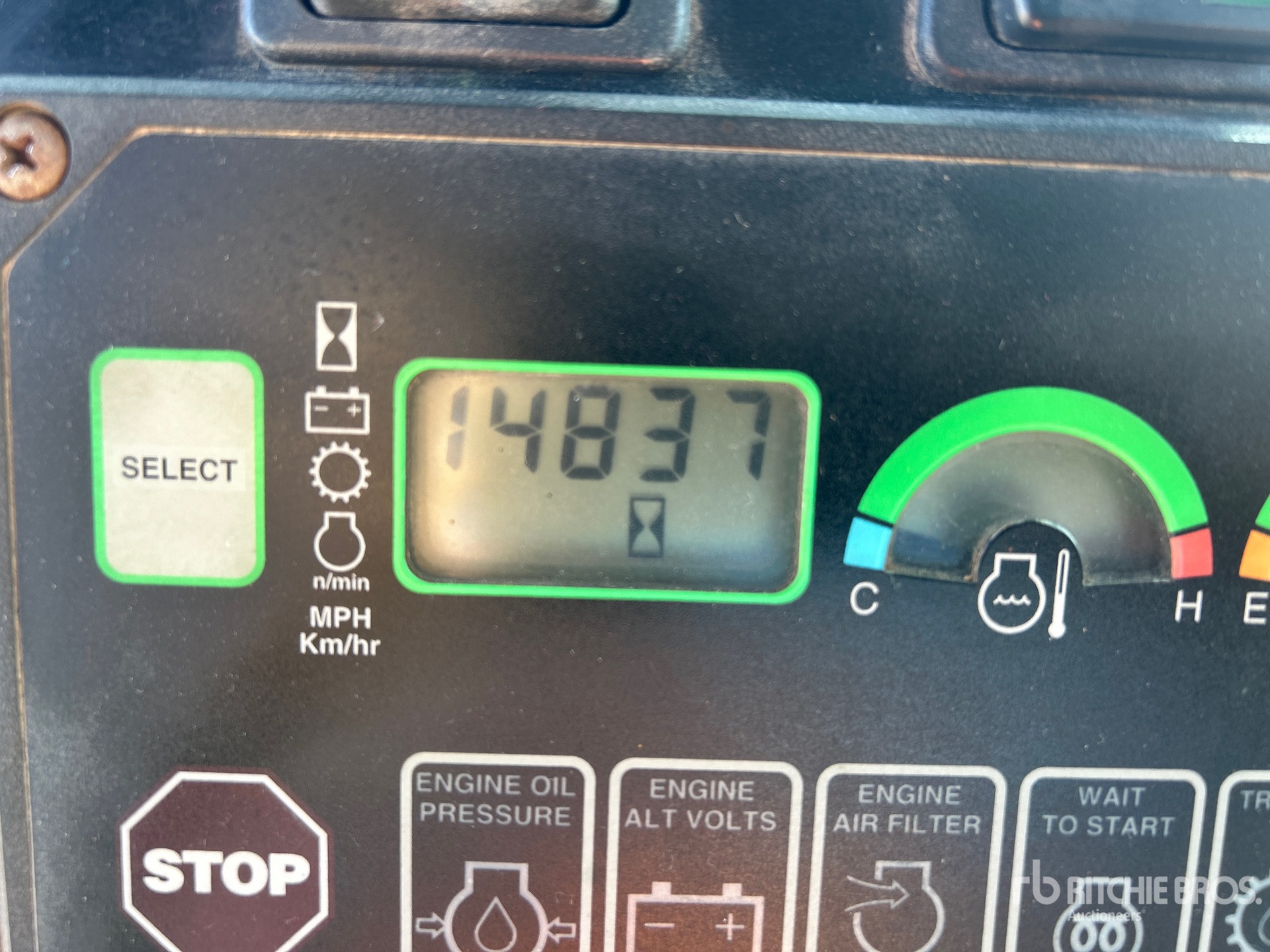 2004 John Deere 772CH