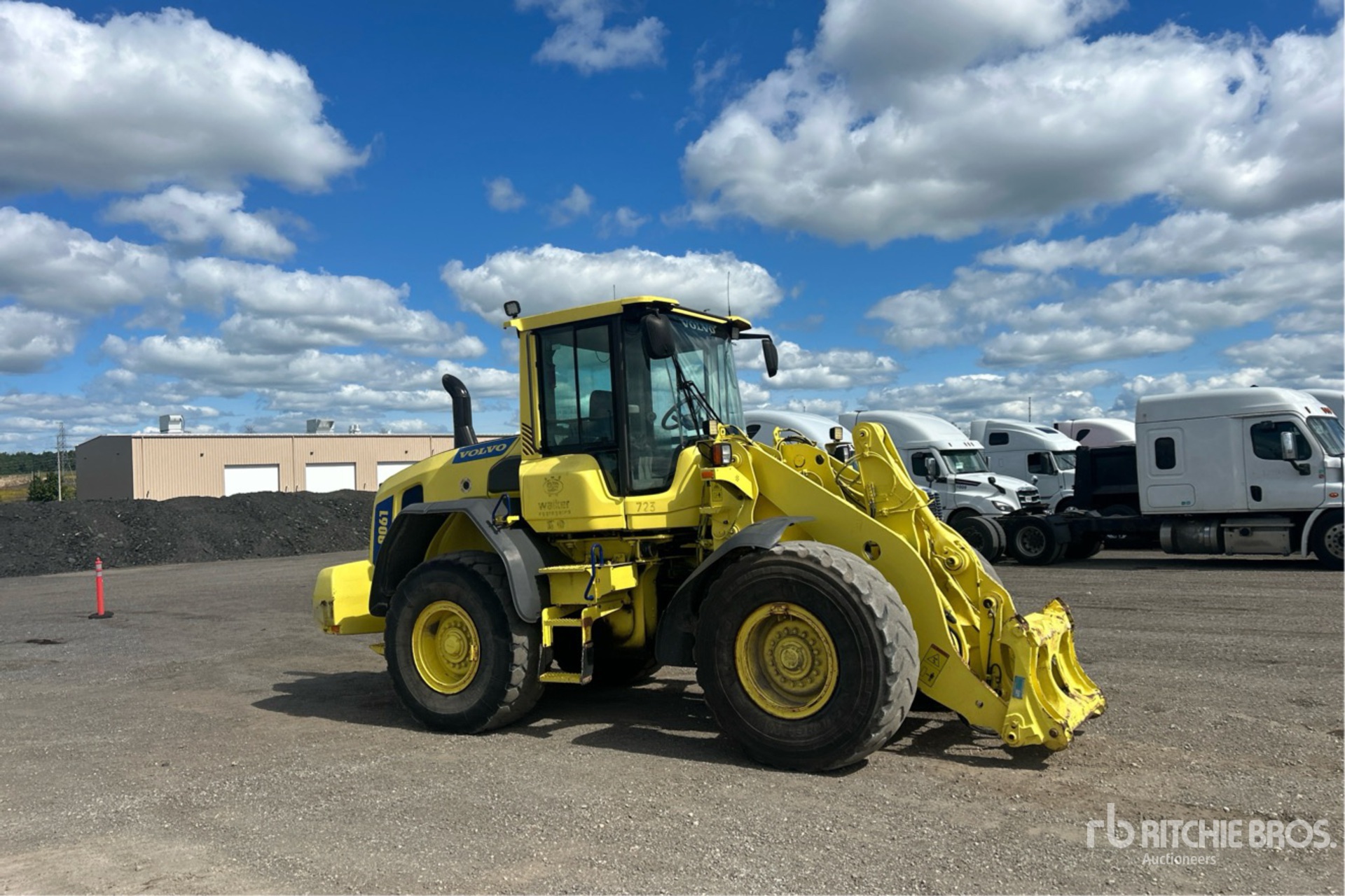 2014 Volvo L90G