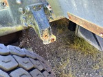 4 Underbody - Truck with