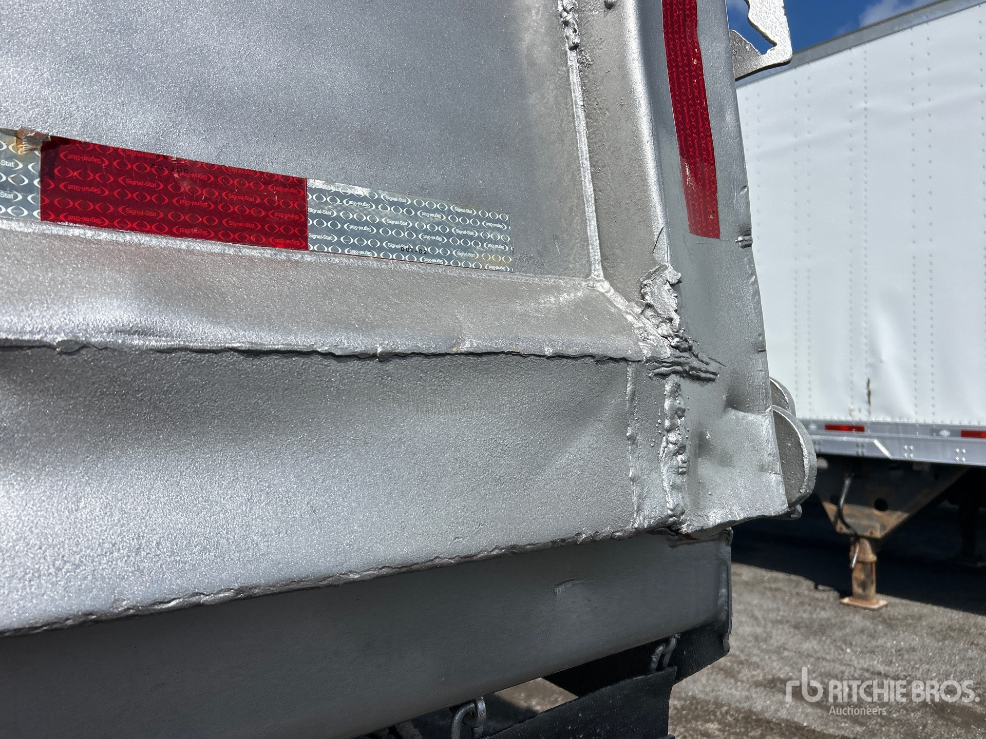2010 Larochelle 25 FT T/A