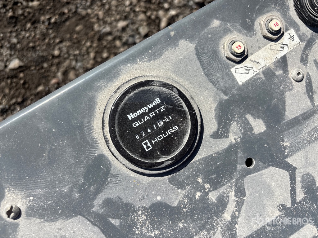 General Appearance with Hour Meter / Odometer