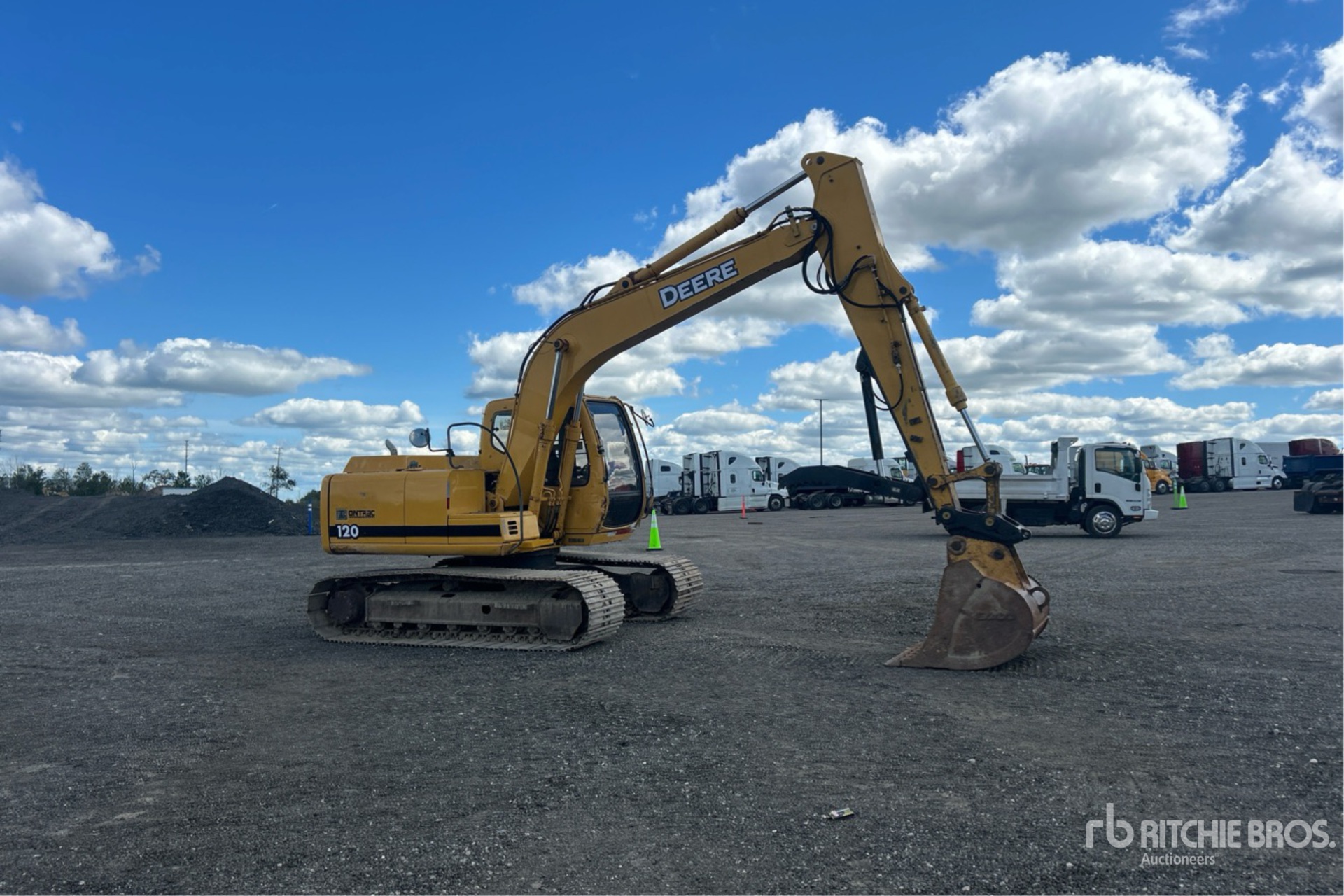 1998 John Deere 120