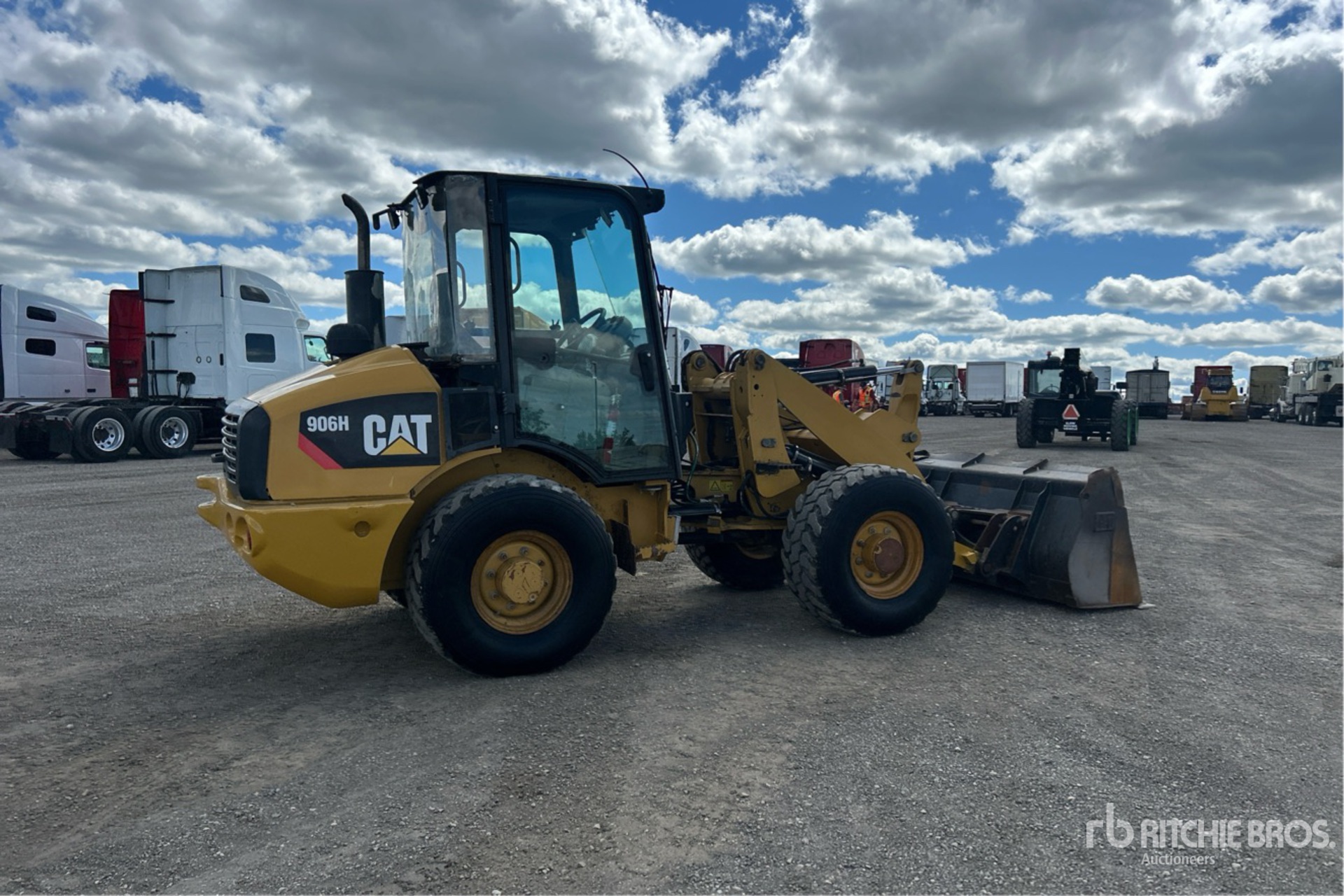 2009 Caterpillar 906H