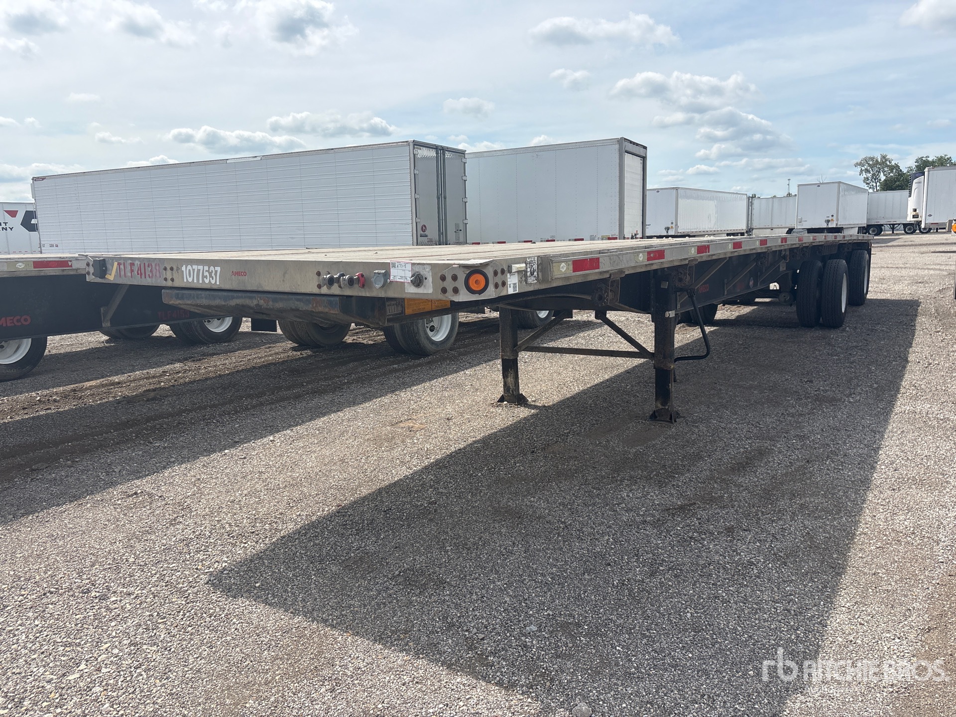 2015 Utility 48 FT T/A