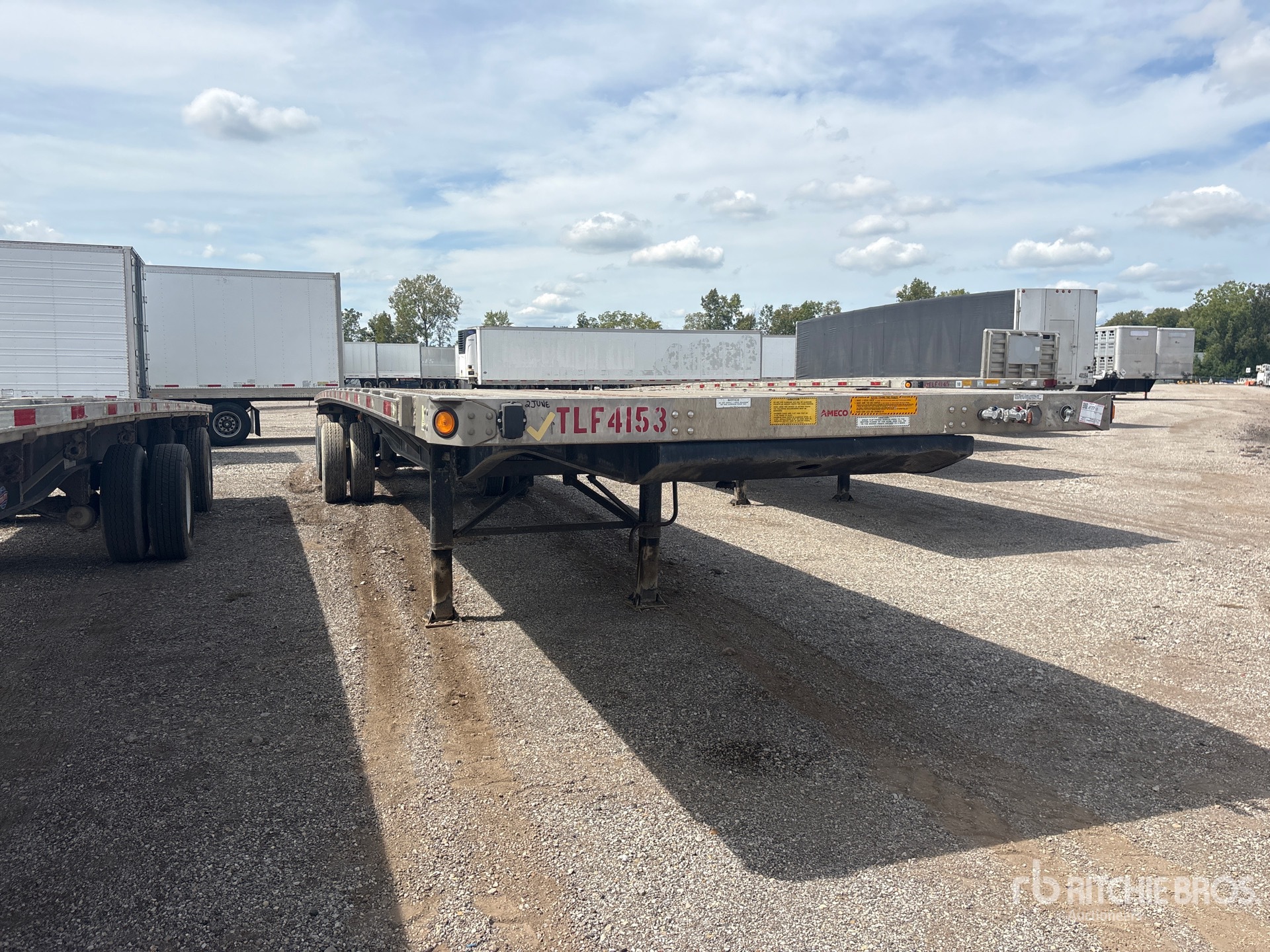 2016 Utility 48 FT T/A