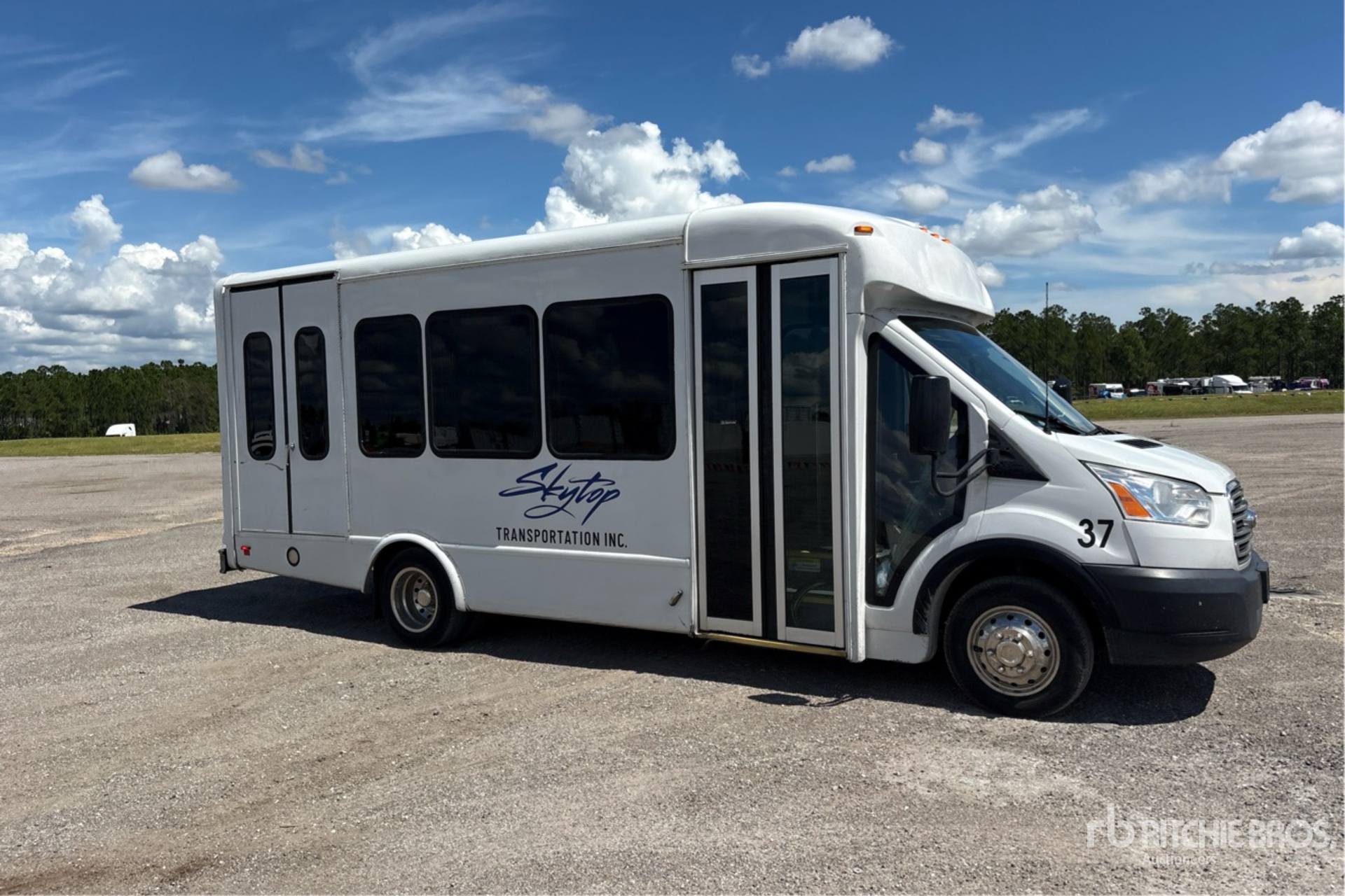 2019 Ford TRANSIT T-350 S