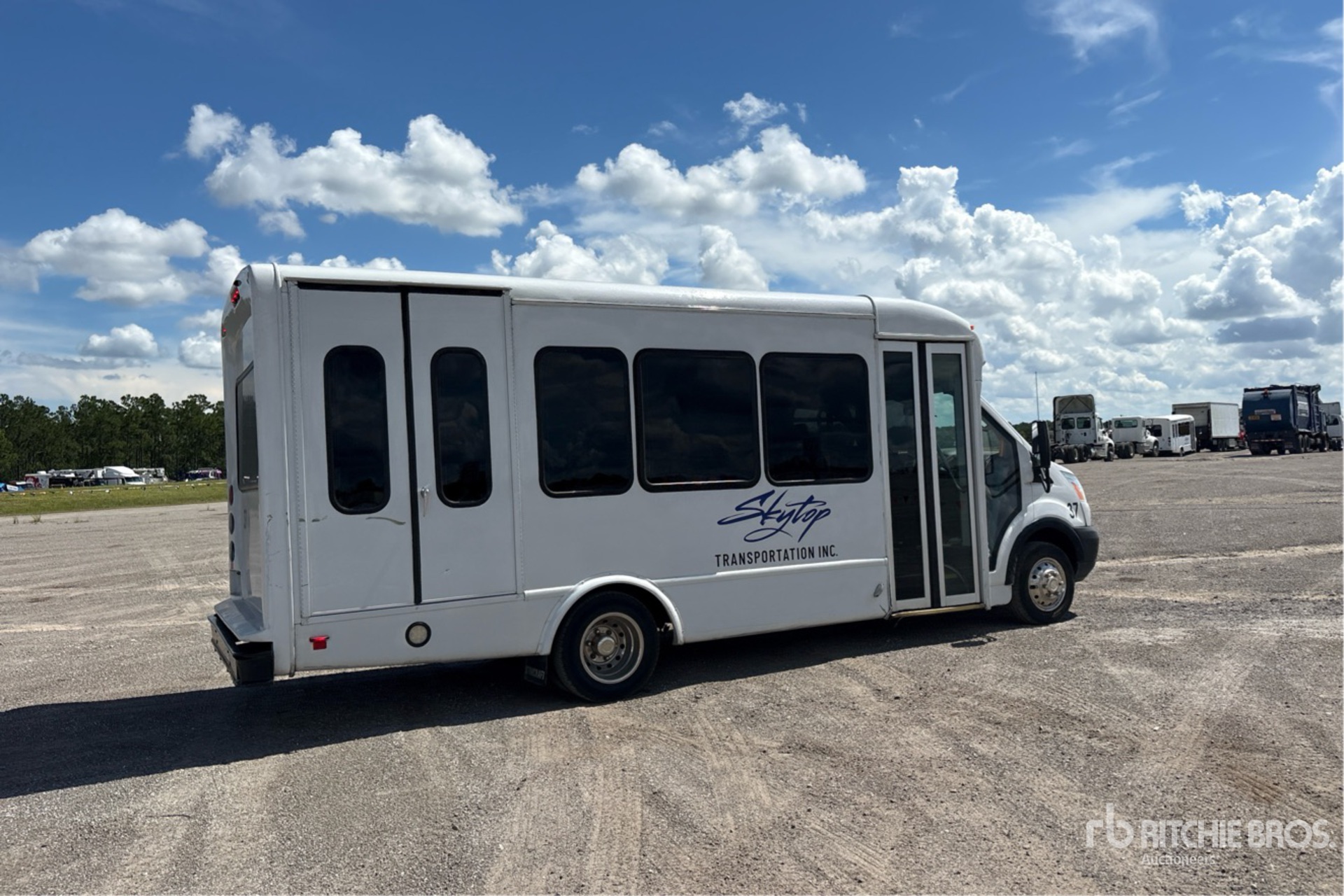2019 Ford TRANSIT T-350 S