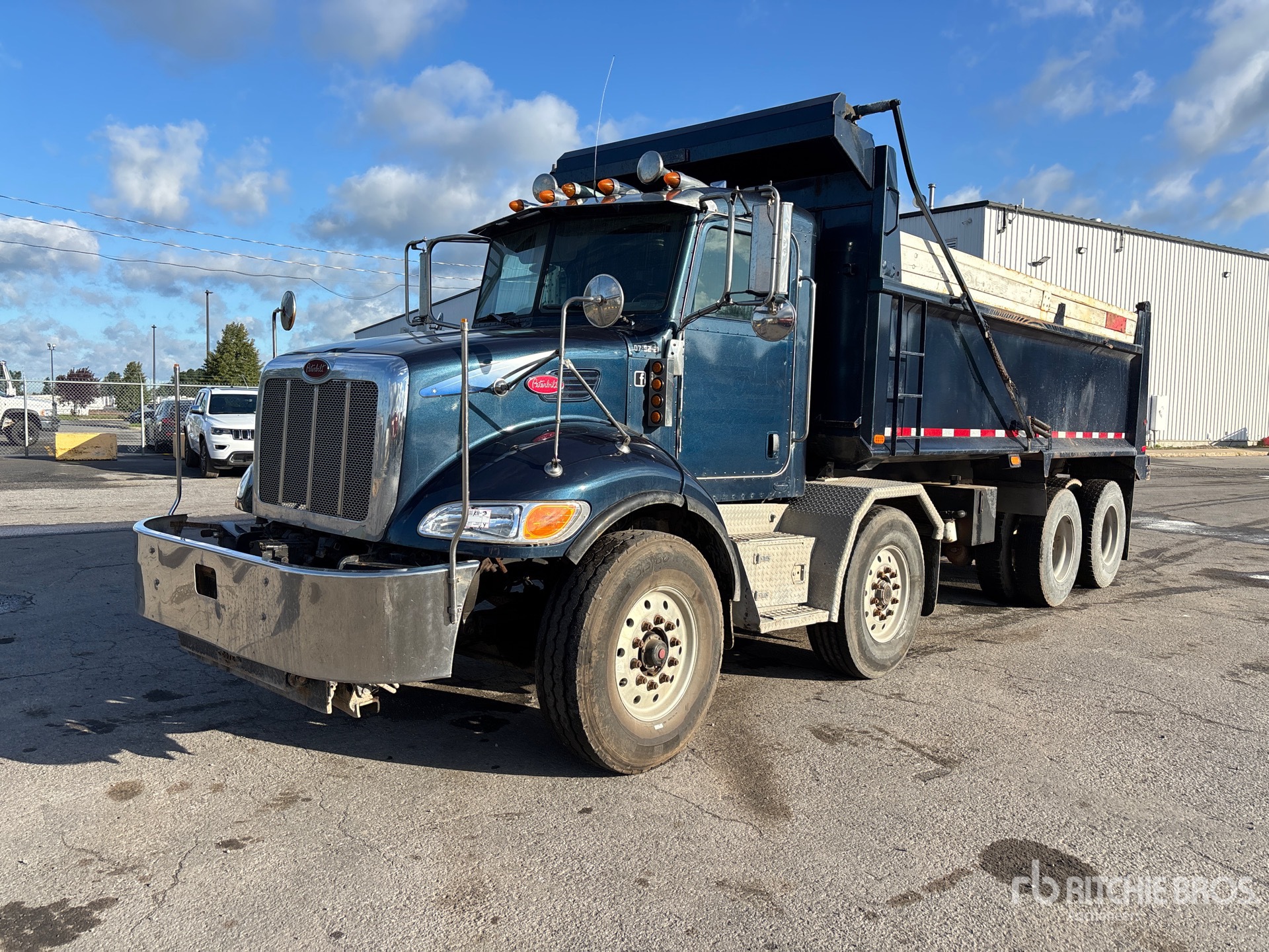 2007 Peterbilt 340