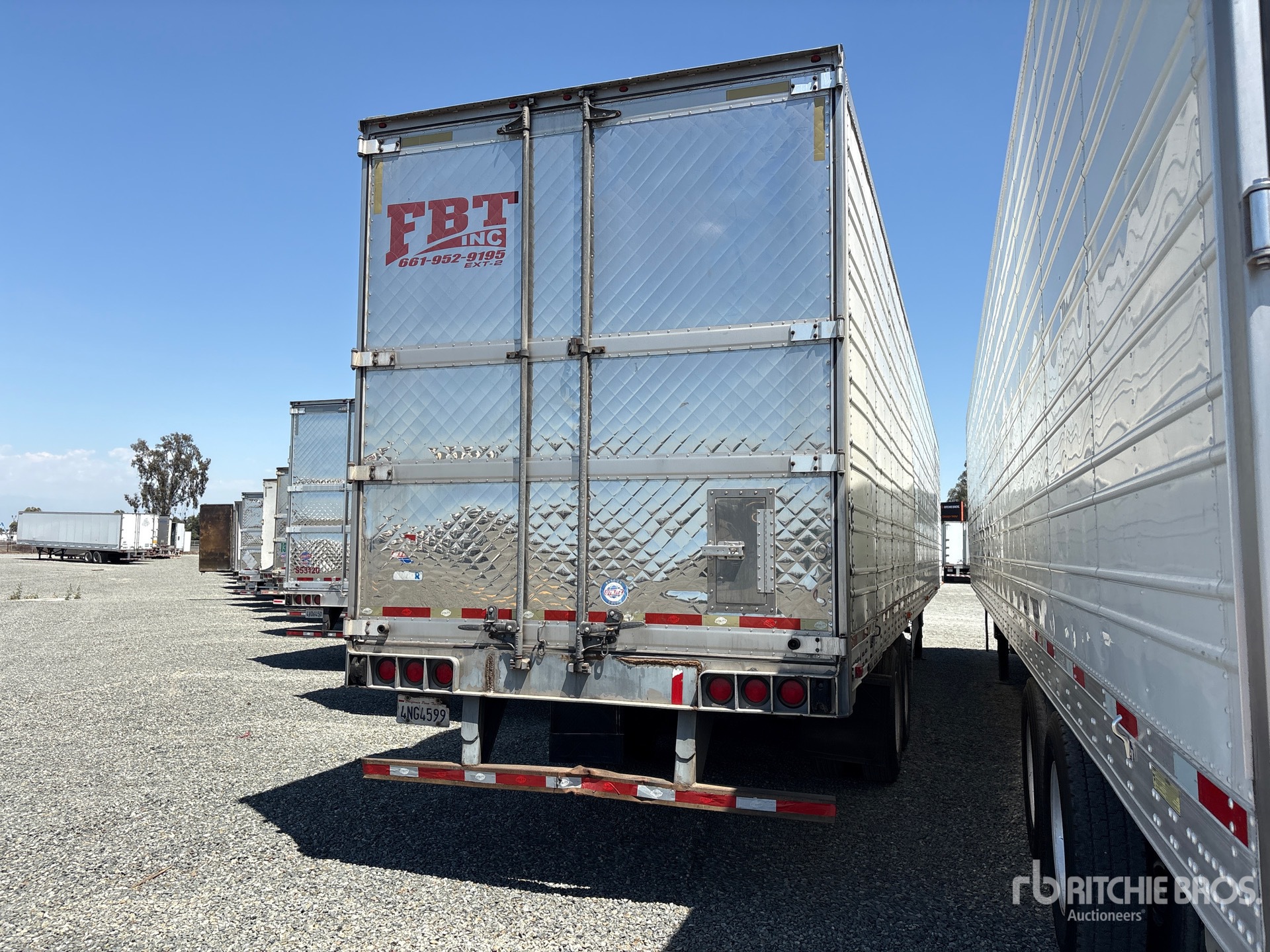 2014 Utility 53 FT X 102 IN T/A