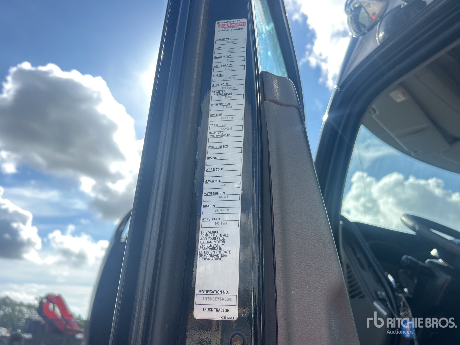 2021 Kenworth T880