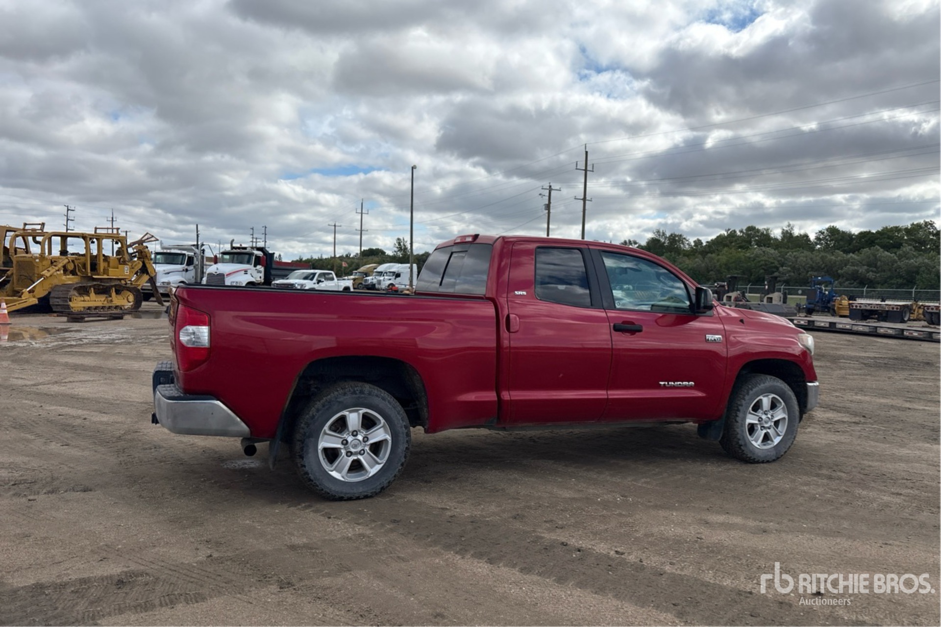 2018 Toyota TUNDRA SR5