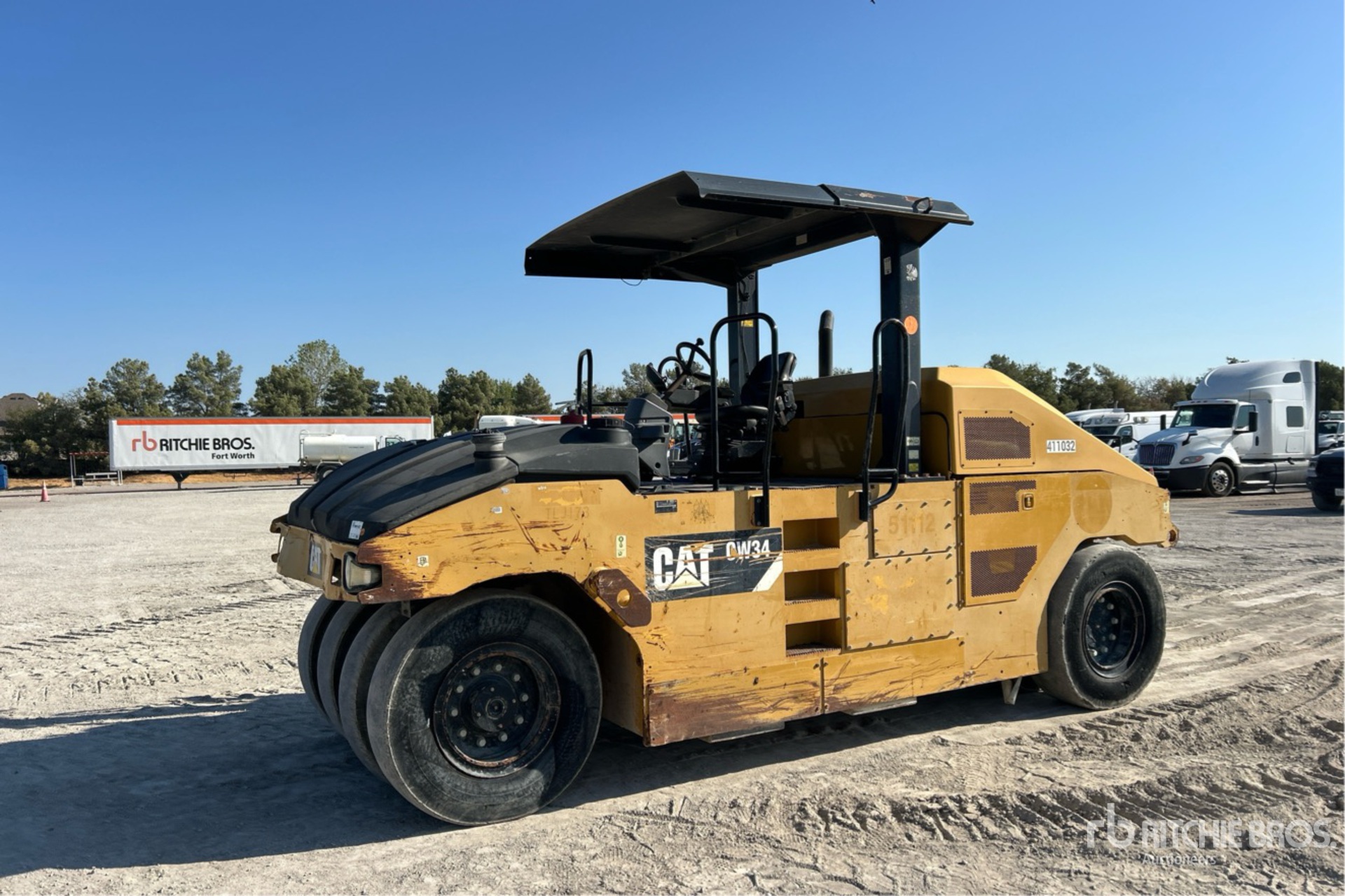 2014 Caterpillar CW34