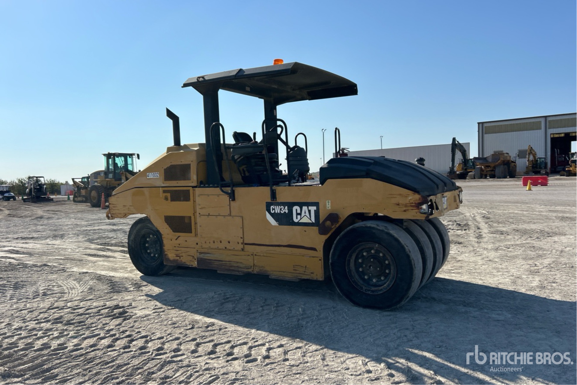 2014 Caterpillar CW34