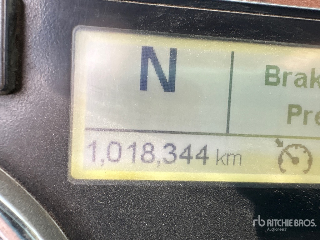 General Appearance with Hour Meter / Odometer