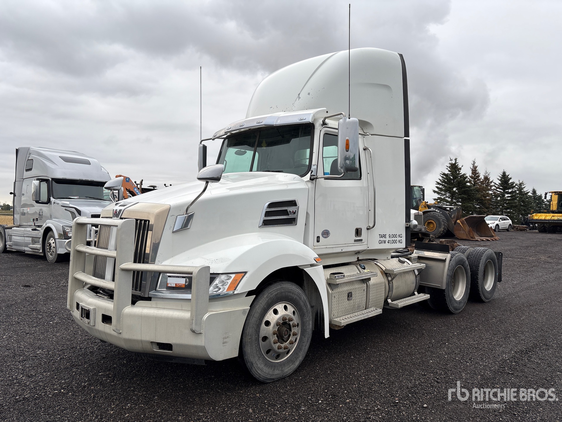Photo of 2018 Western Star 5700 XE