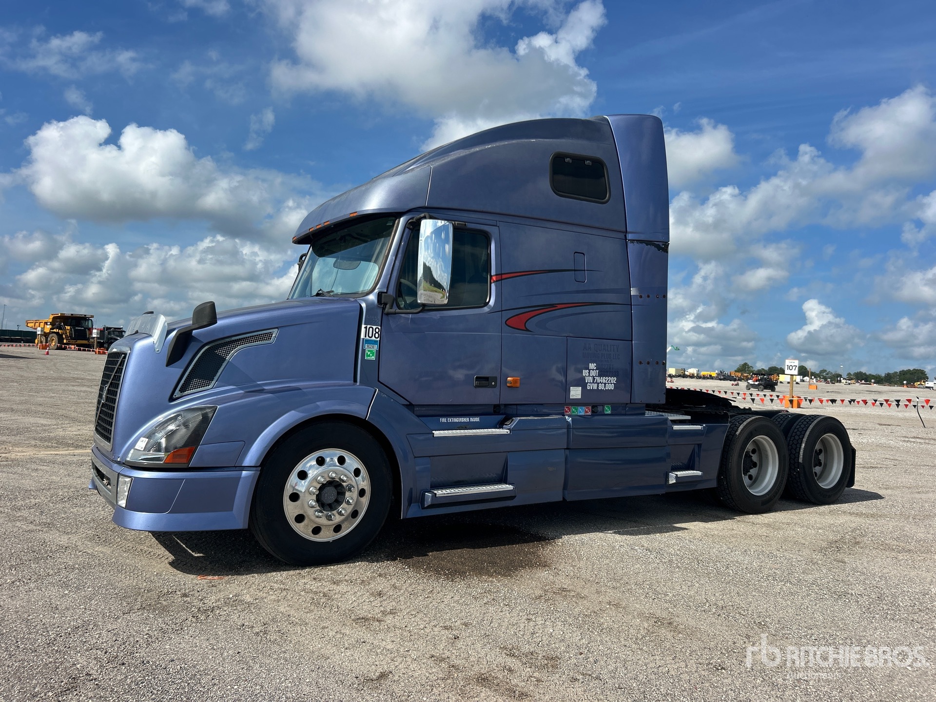 2007 Volvo VNL