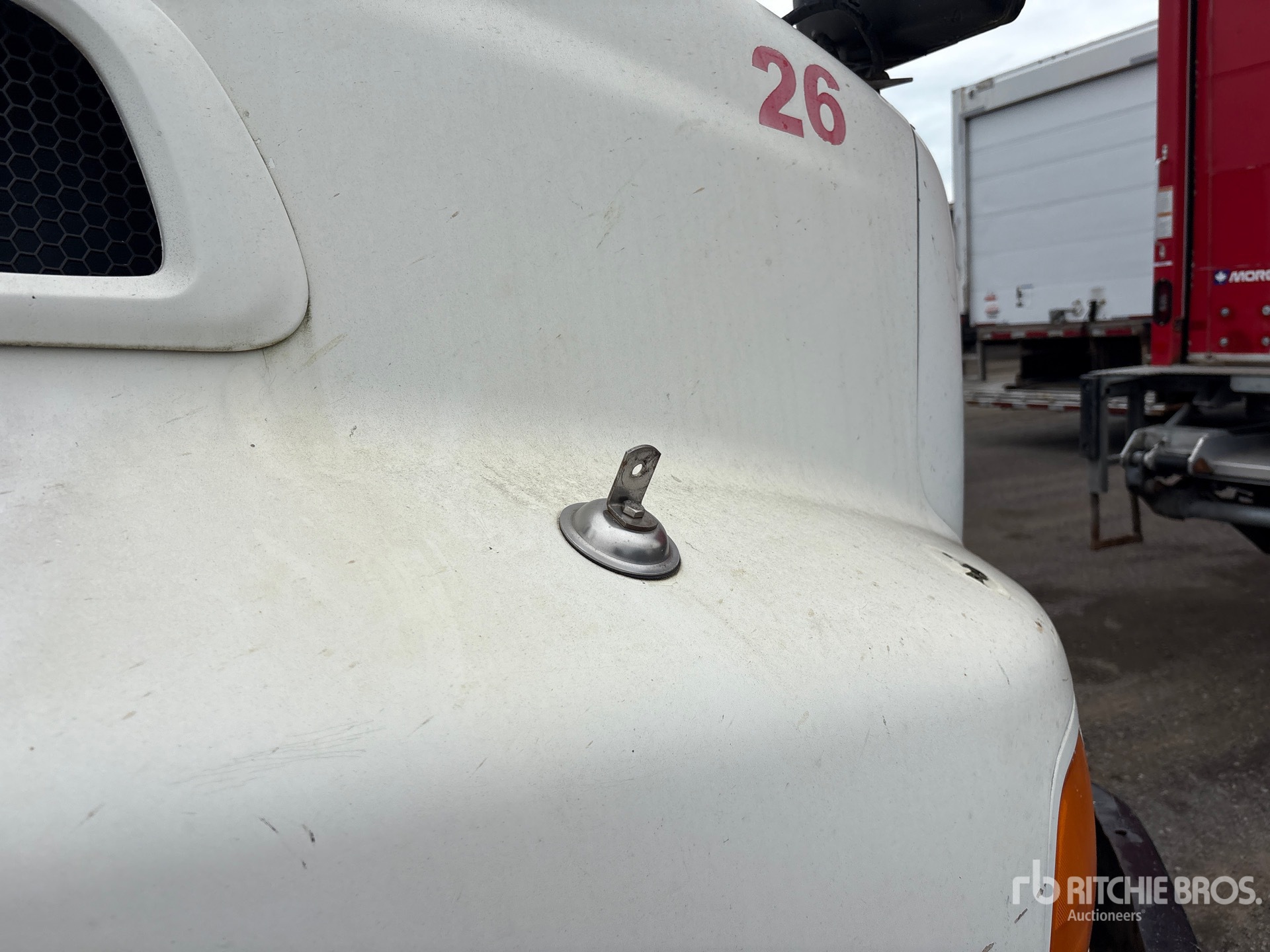 2000 Sterling L9500