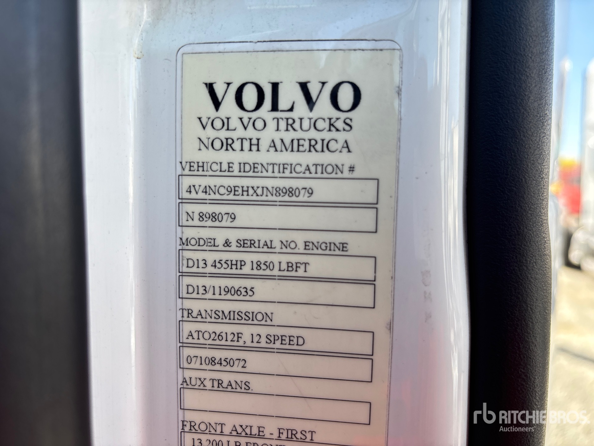 2018 Volvo VNL