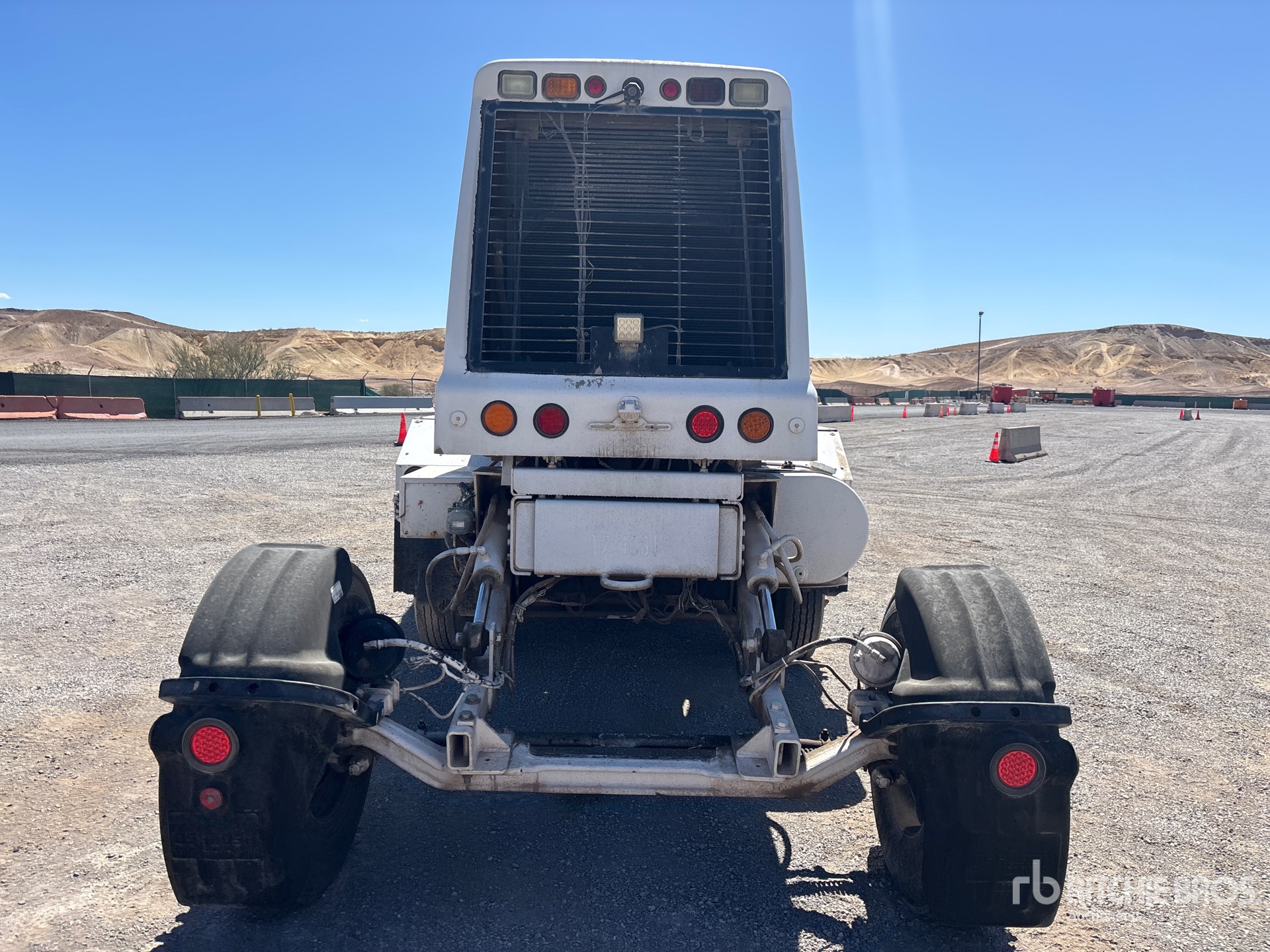 2006 Oshkosh S-2146