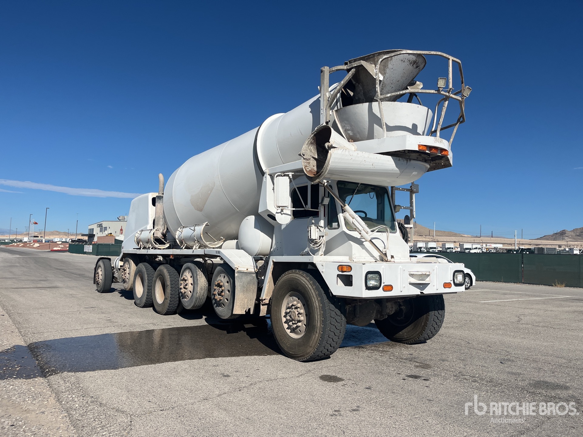 Photo of 2006 Oshkosh S-2146
