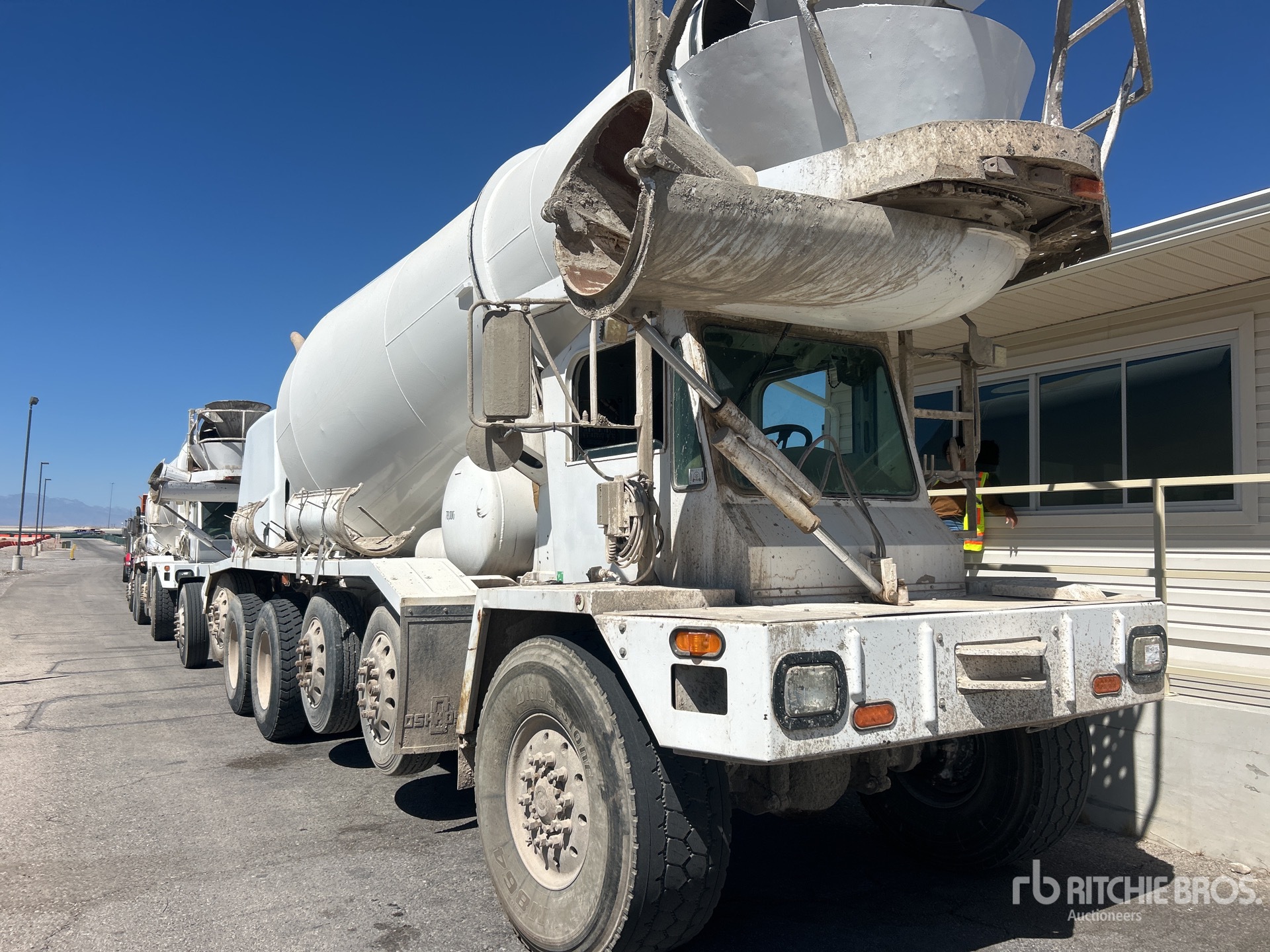 Photo of 2006 Oshkosh S-2146