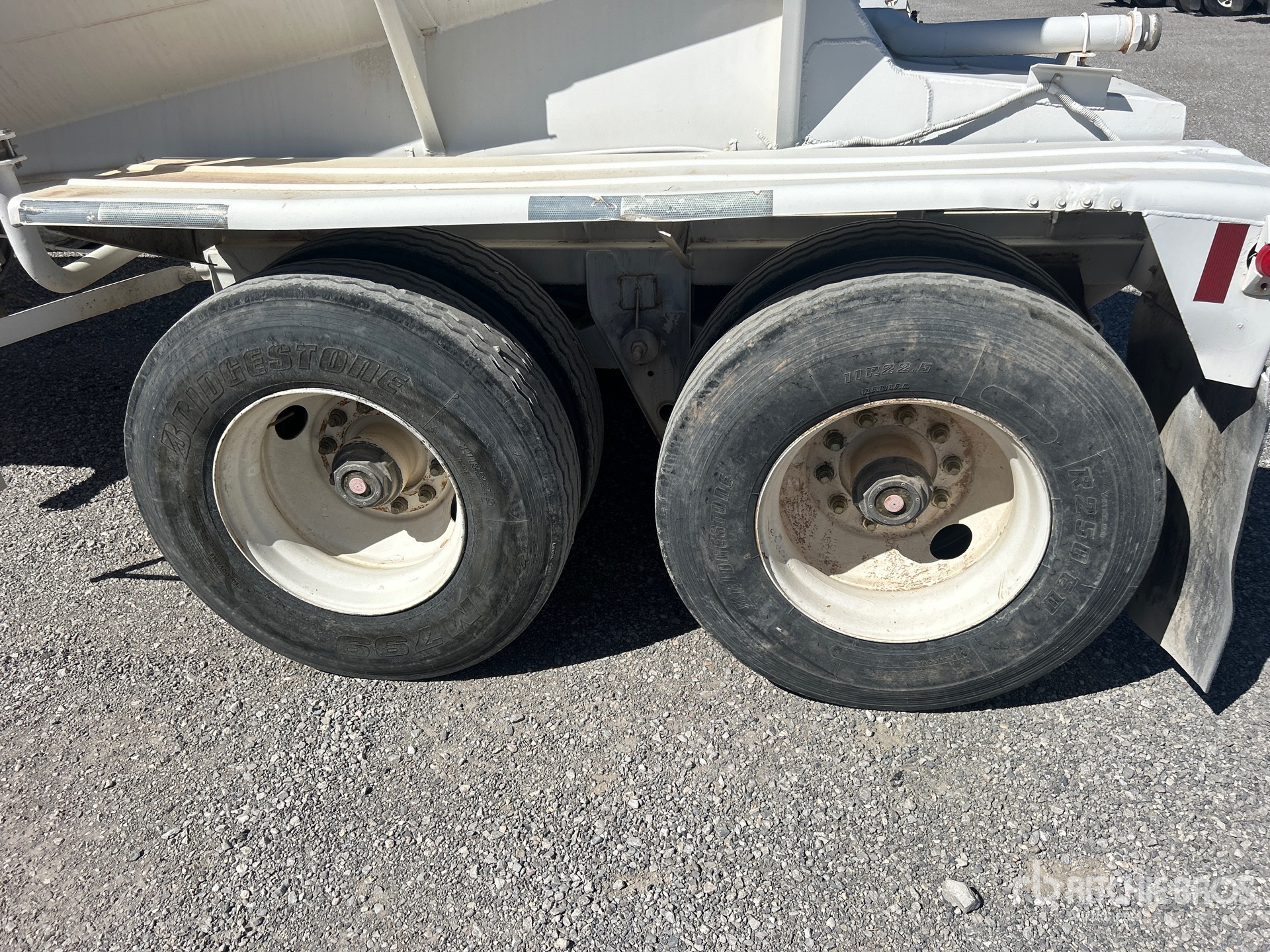 1972 Fruehauf T/A