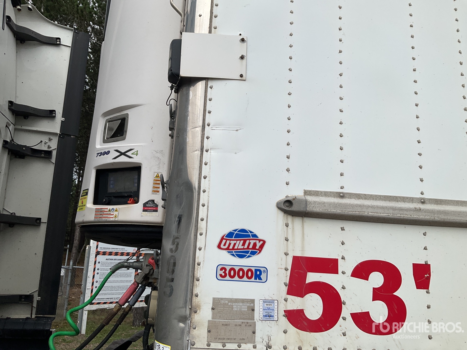 2014 Utility 3000R