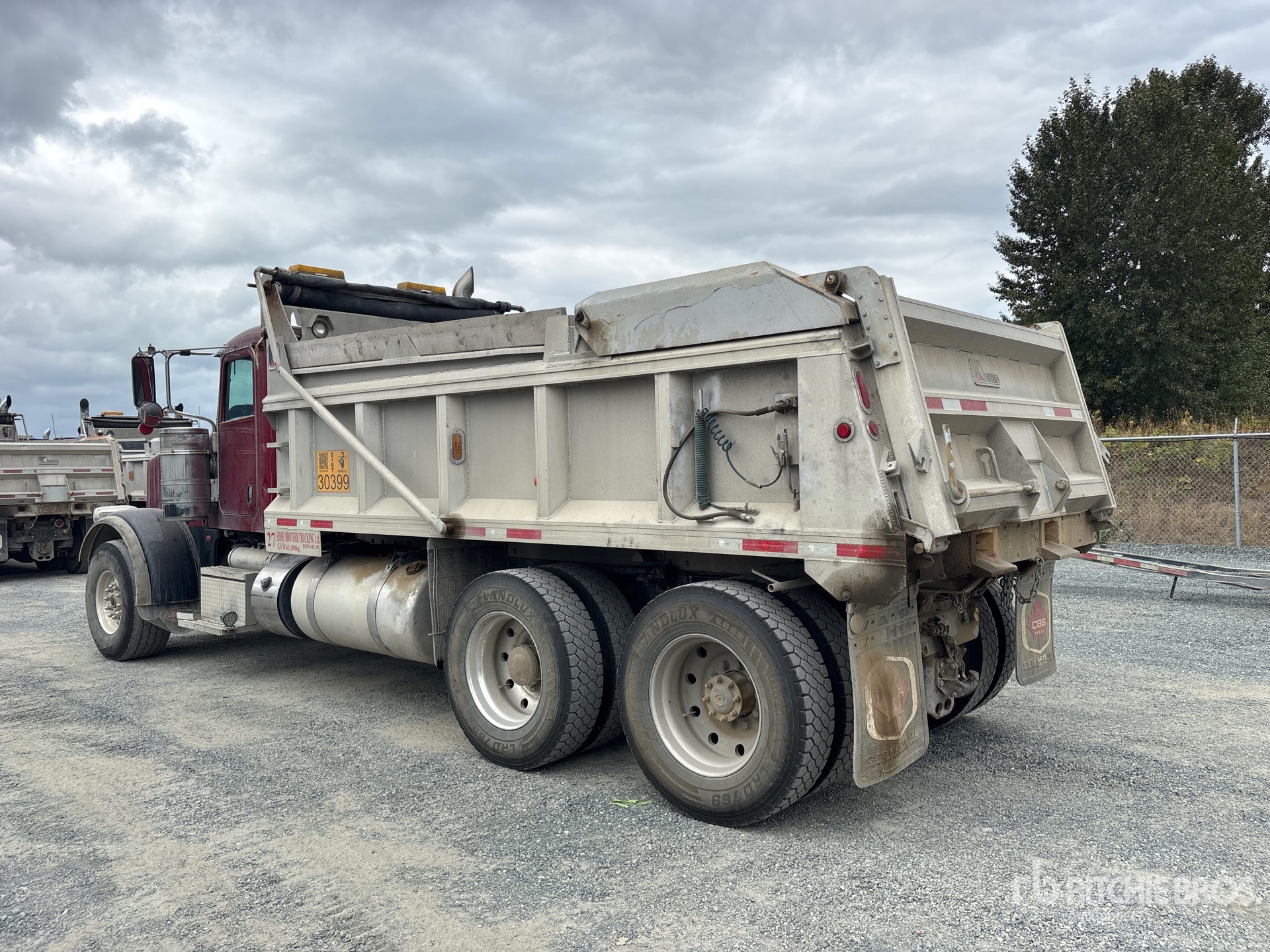 2019 Peterbilt 367