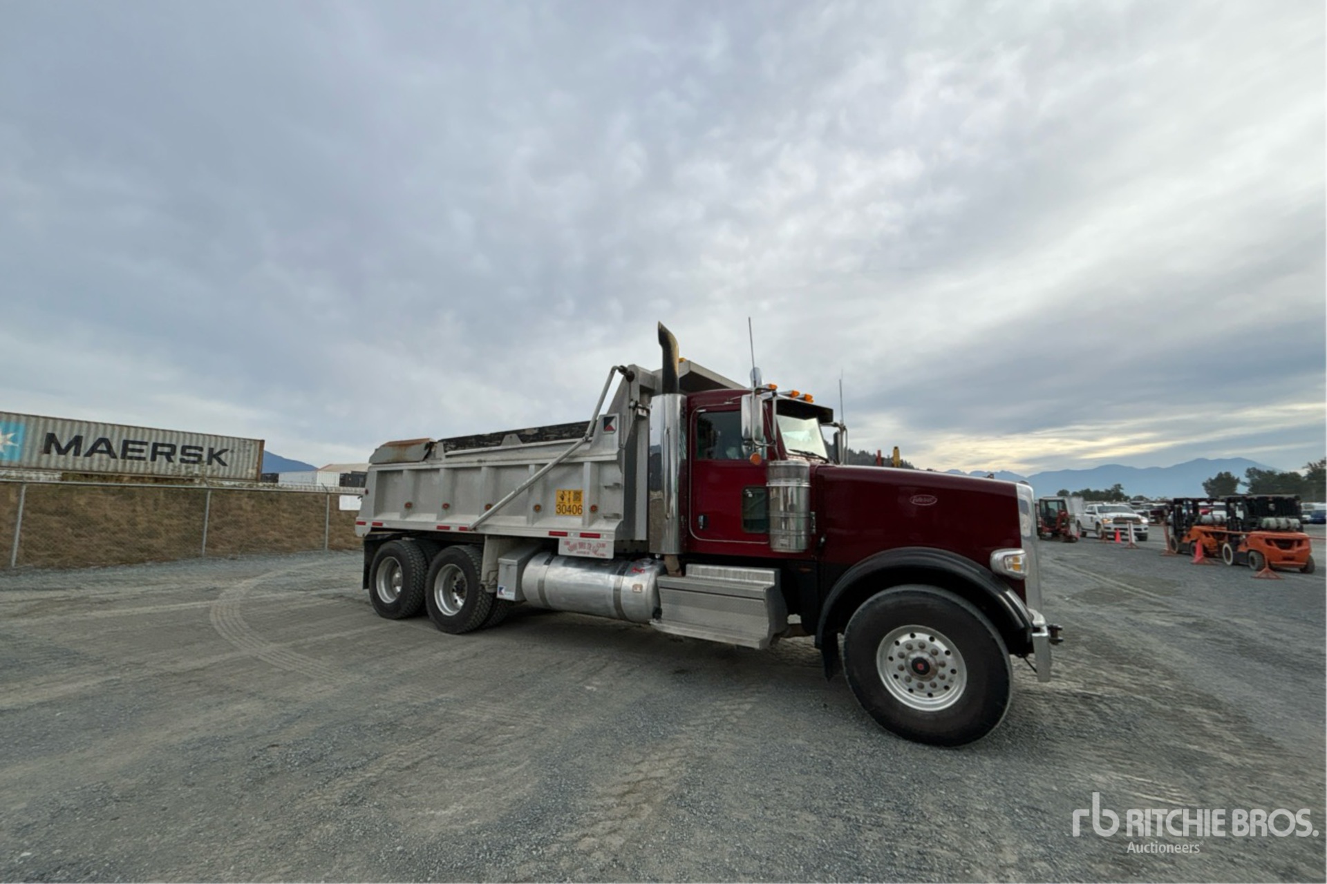 2019 Peterbilt 367