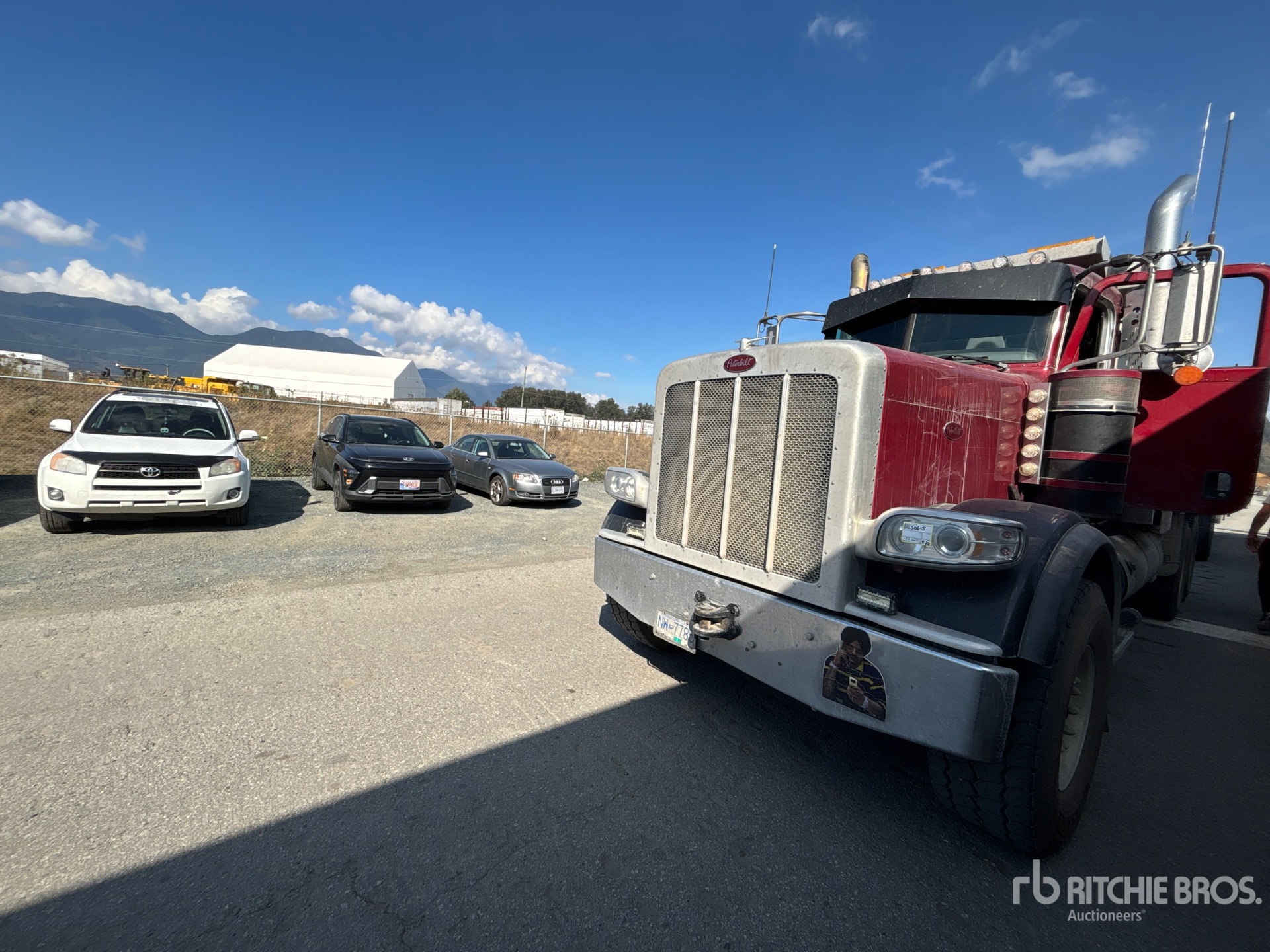 2020 Peterbilt 389
