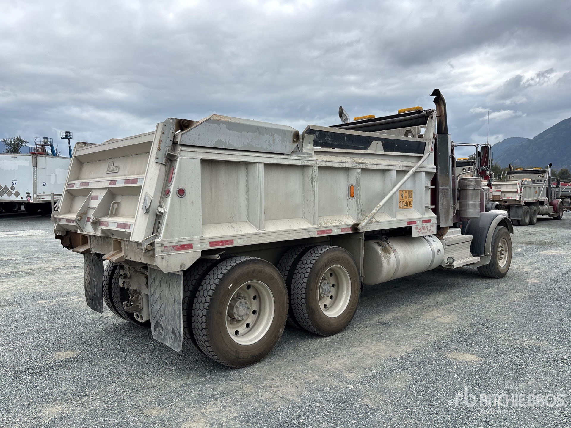 2019 Peterbilt 367