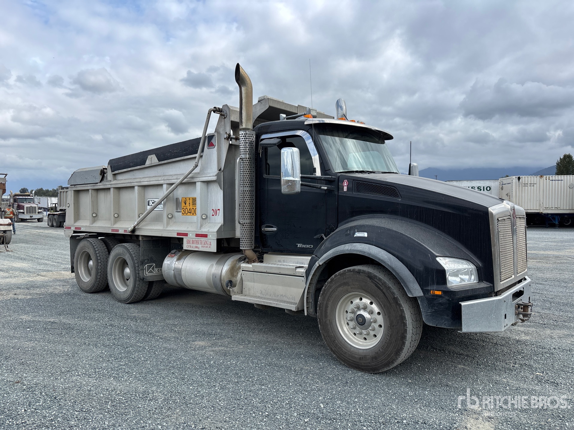 2019 Kenworth T880