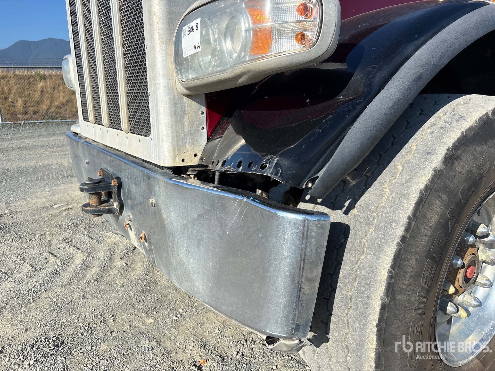2016 Peterbilt 389