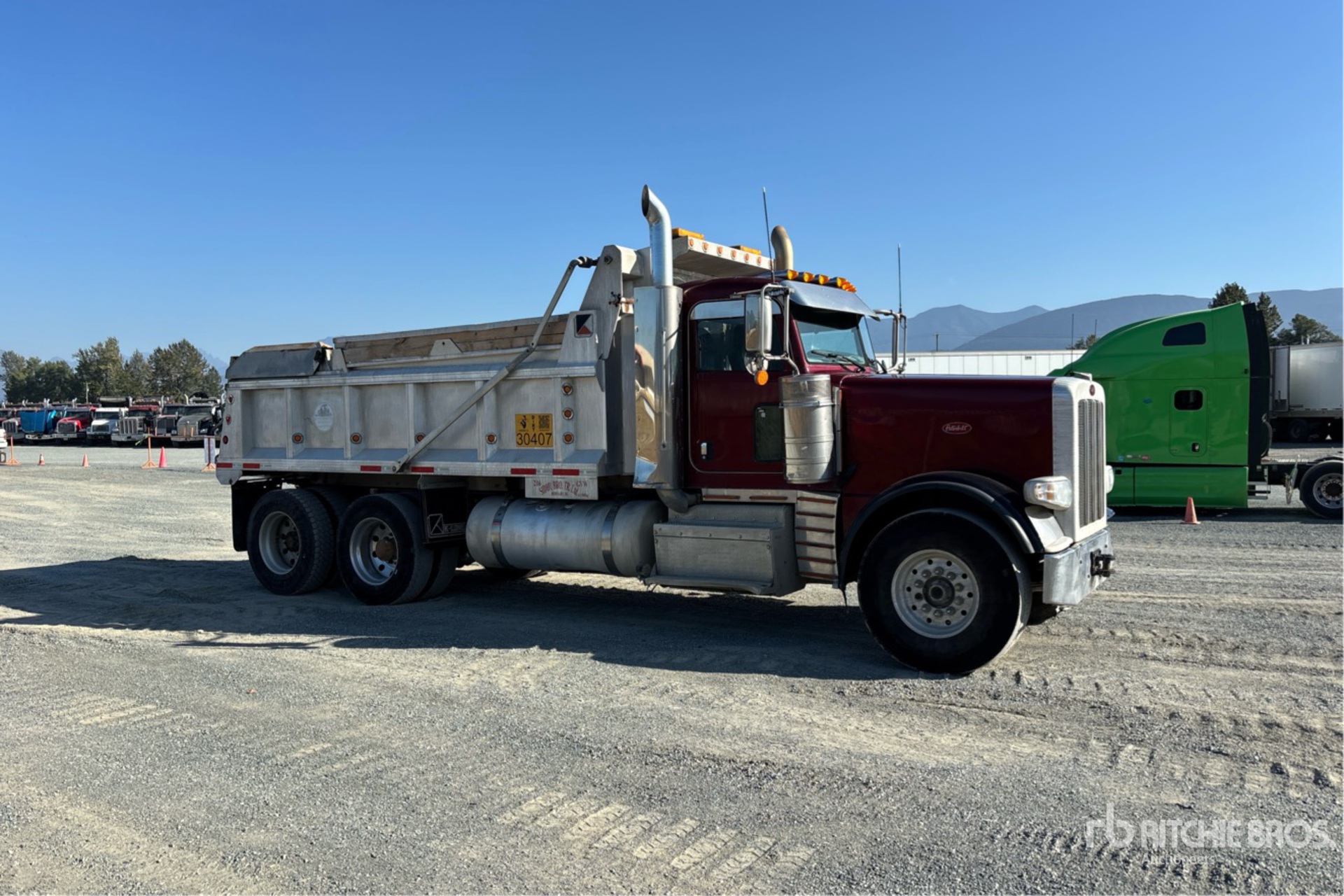 2016 Peterbilt 389