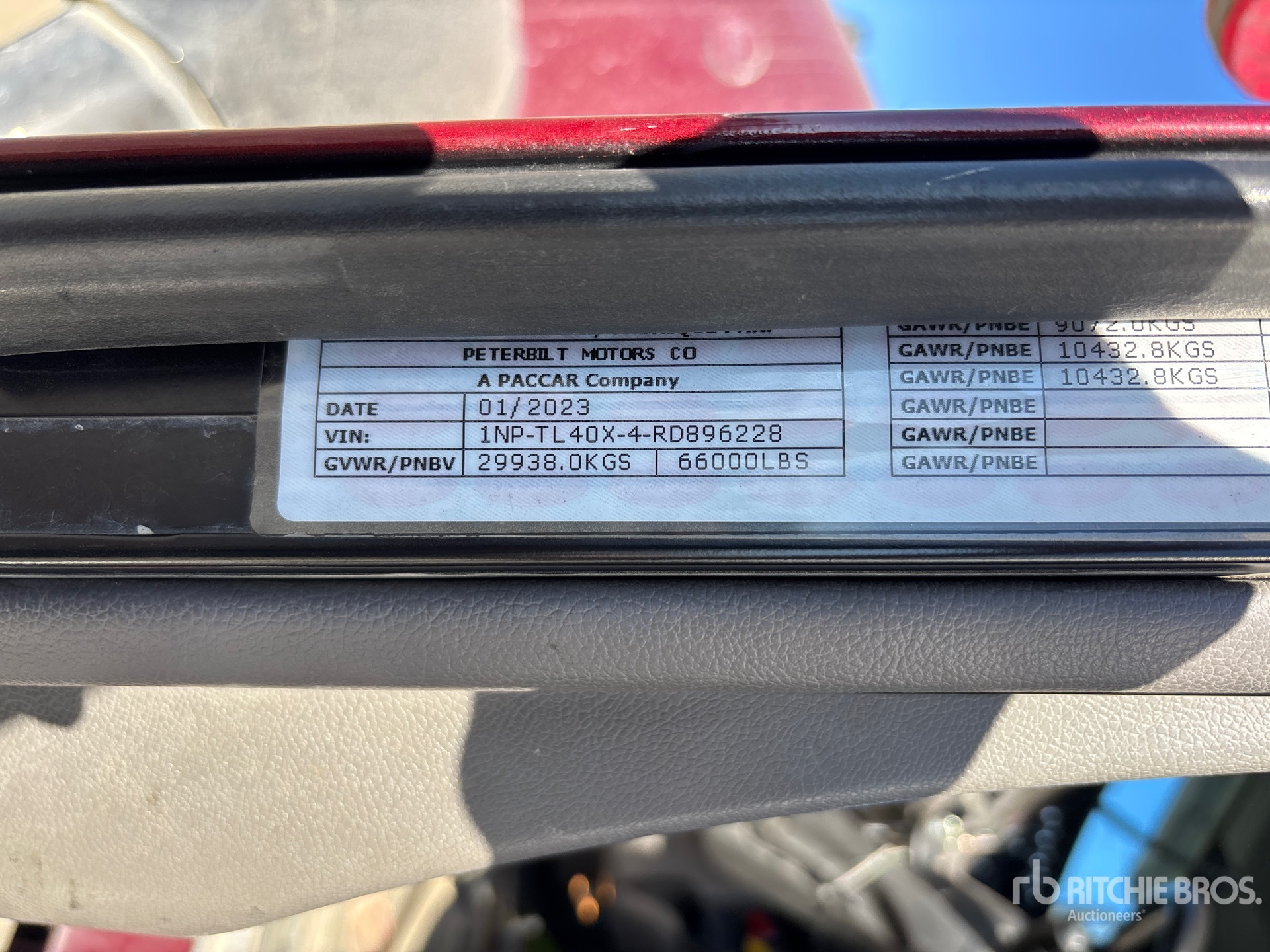 Photo of 2024 Peterbilt 367