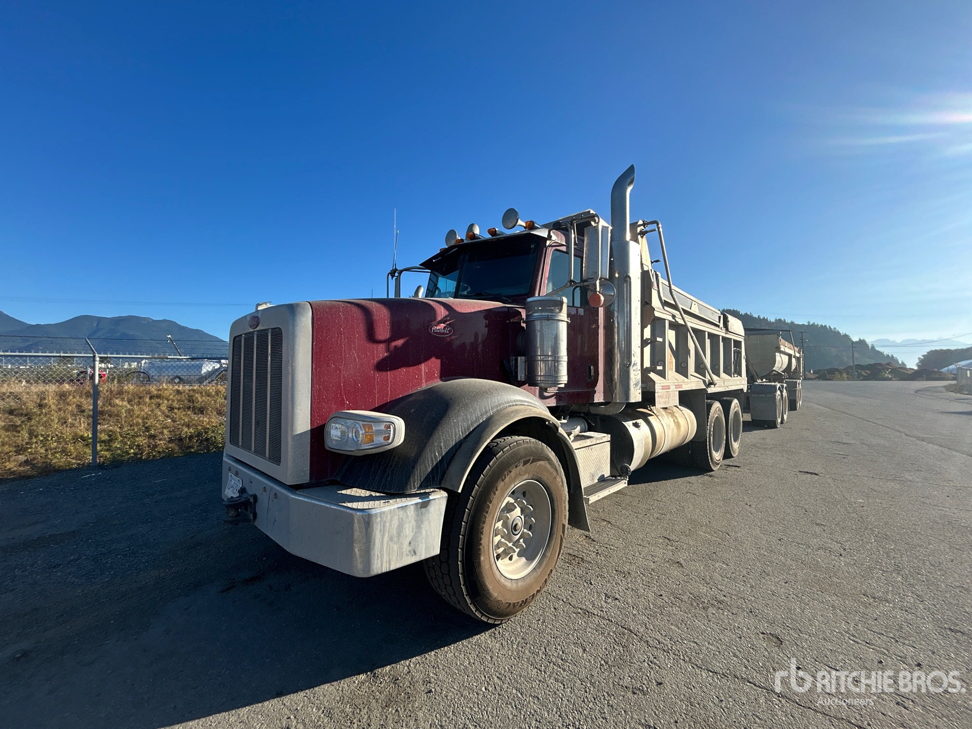 2024 Peterbilt 367