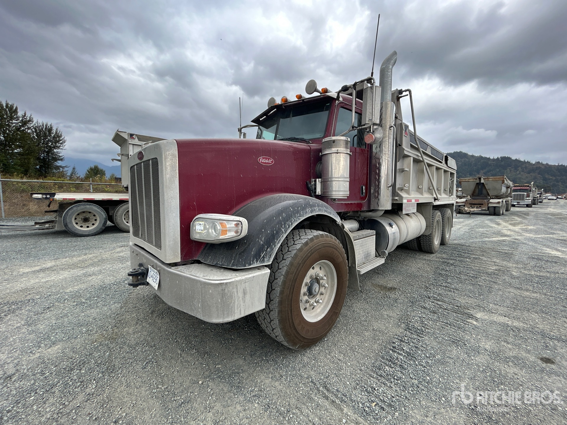 2024 Peterbilt 367