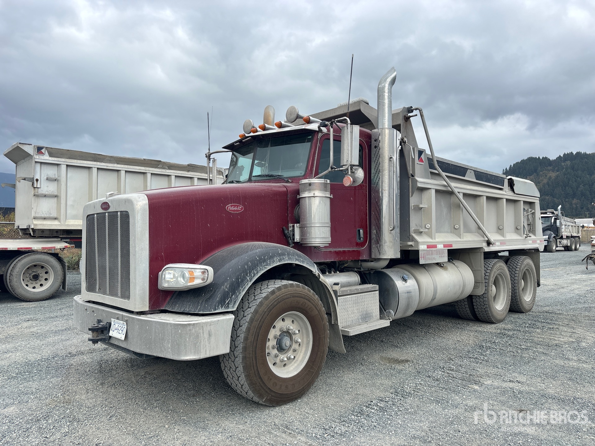 2024 Peterbilt 367