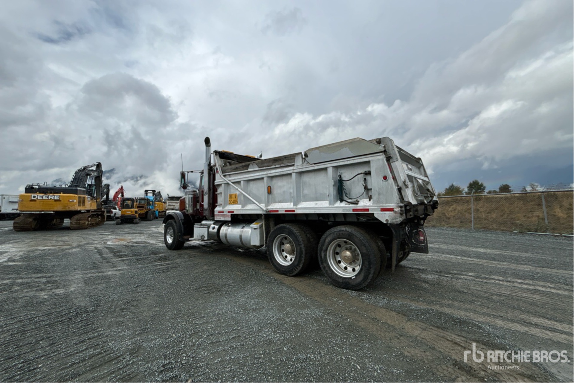 2020 Peterbilt 367