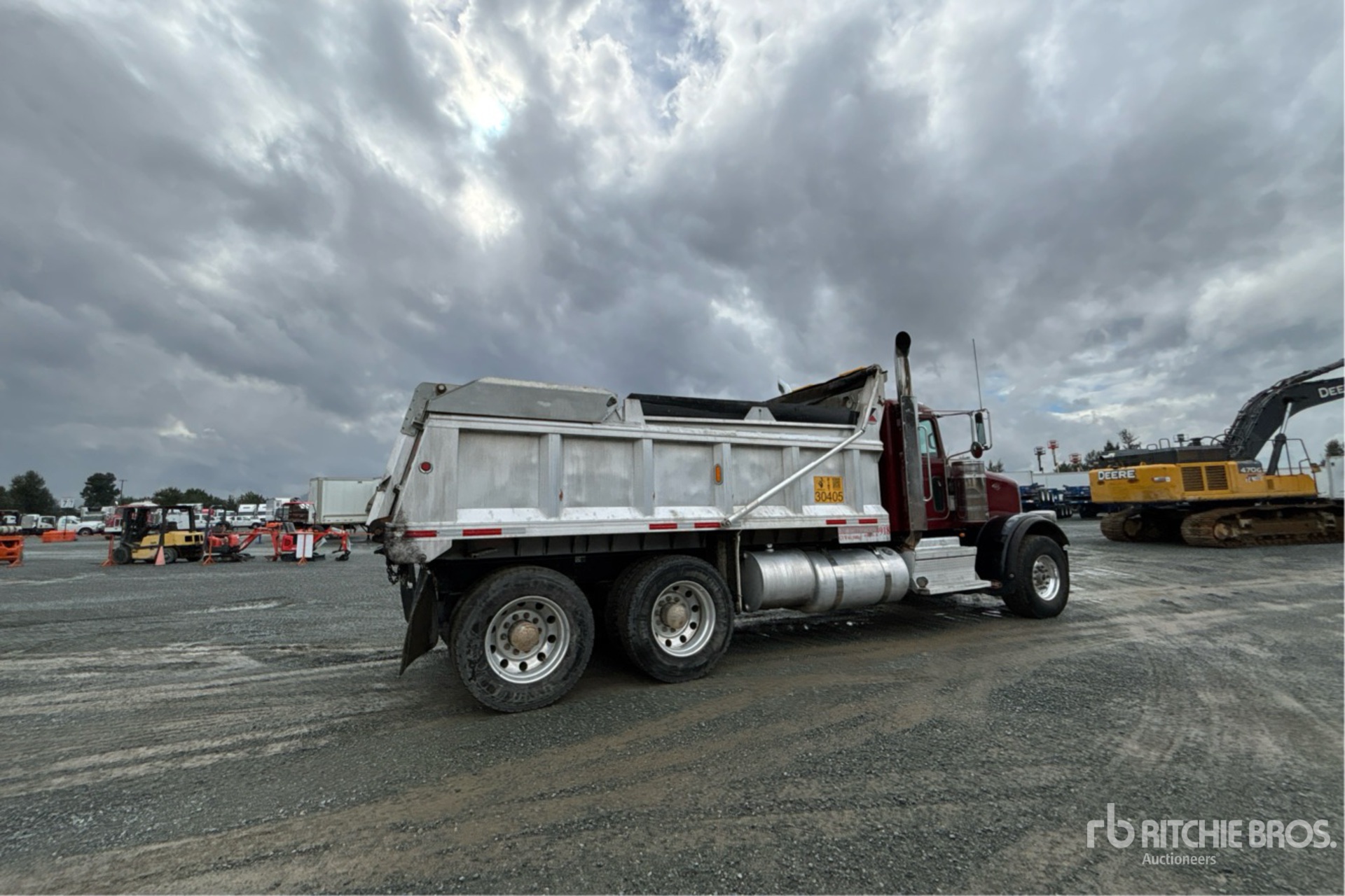 2020 Peterbilt 367