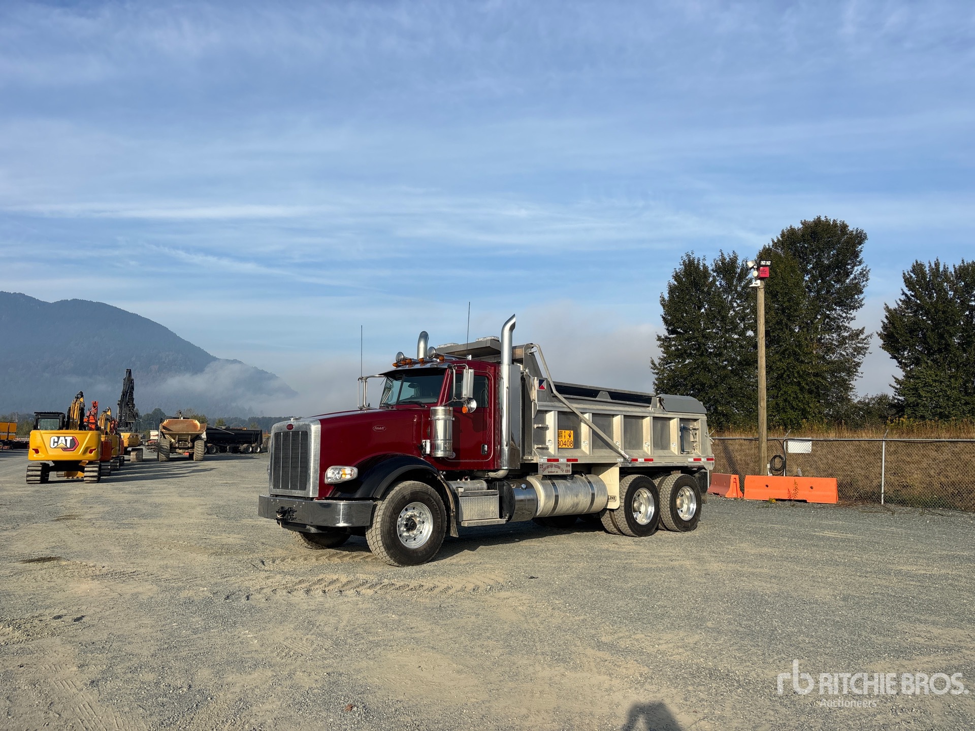 2024 Peterbilt 367