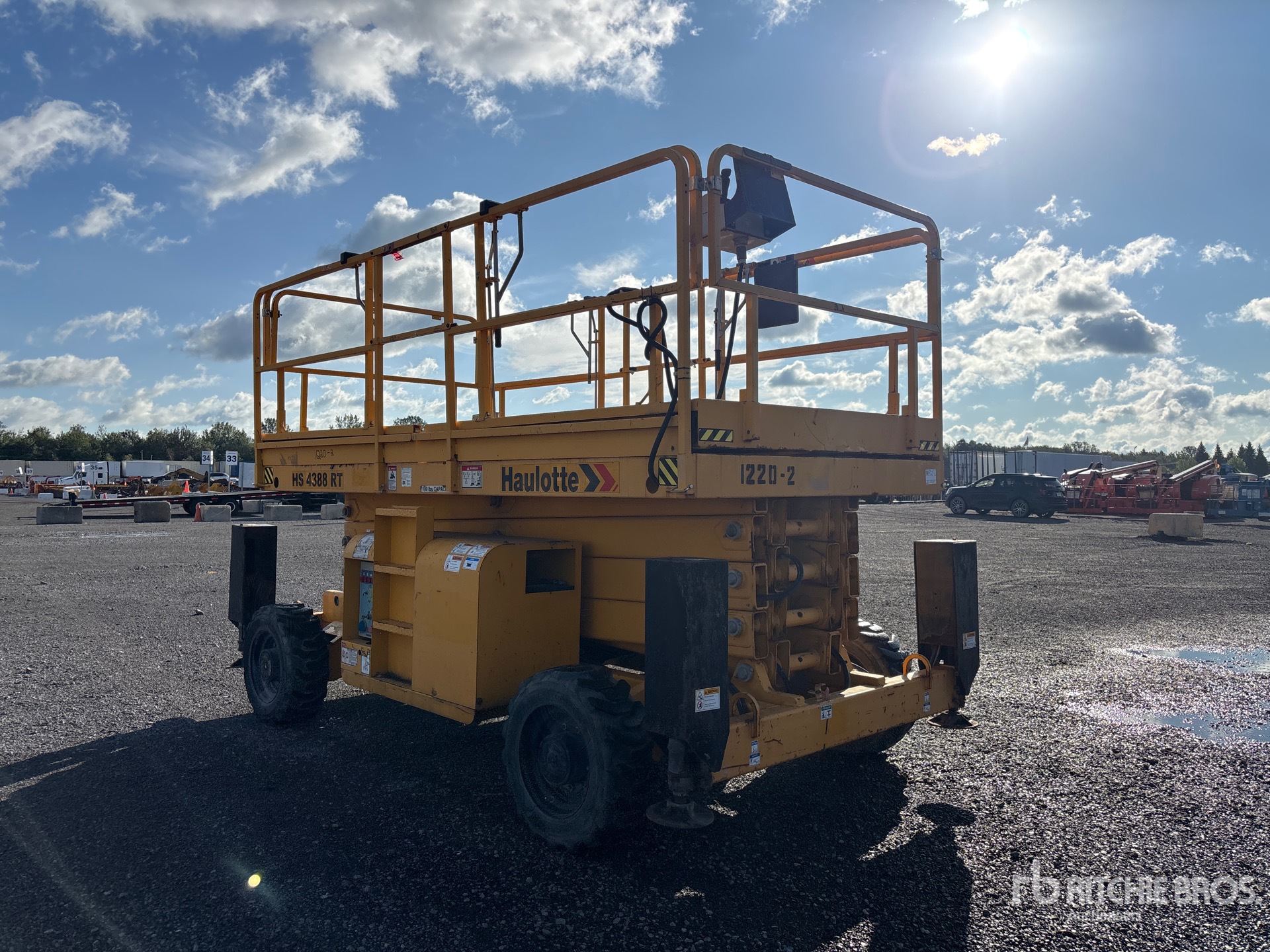 2014 Haulotte 4388RT