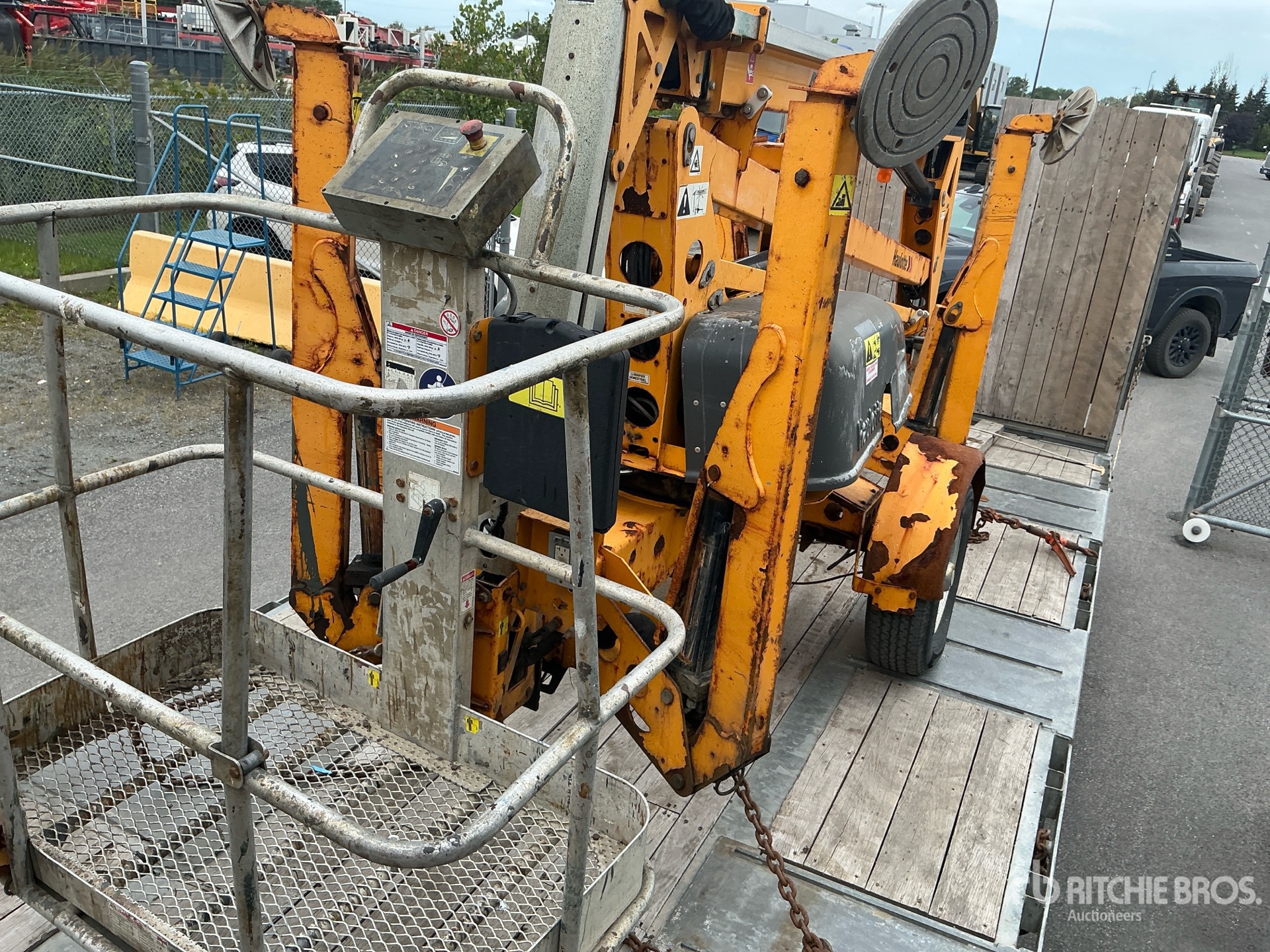 Photo of 2018 Haulotte 4527A