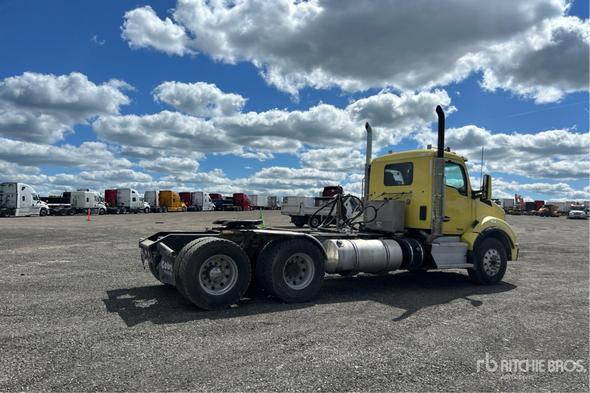 2016 Kenworth T880