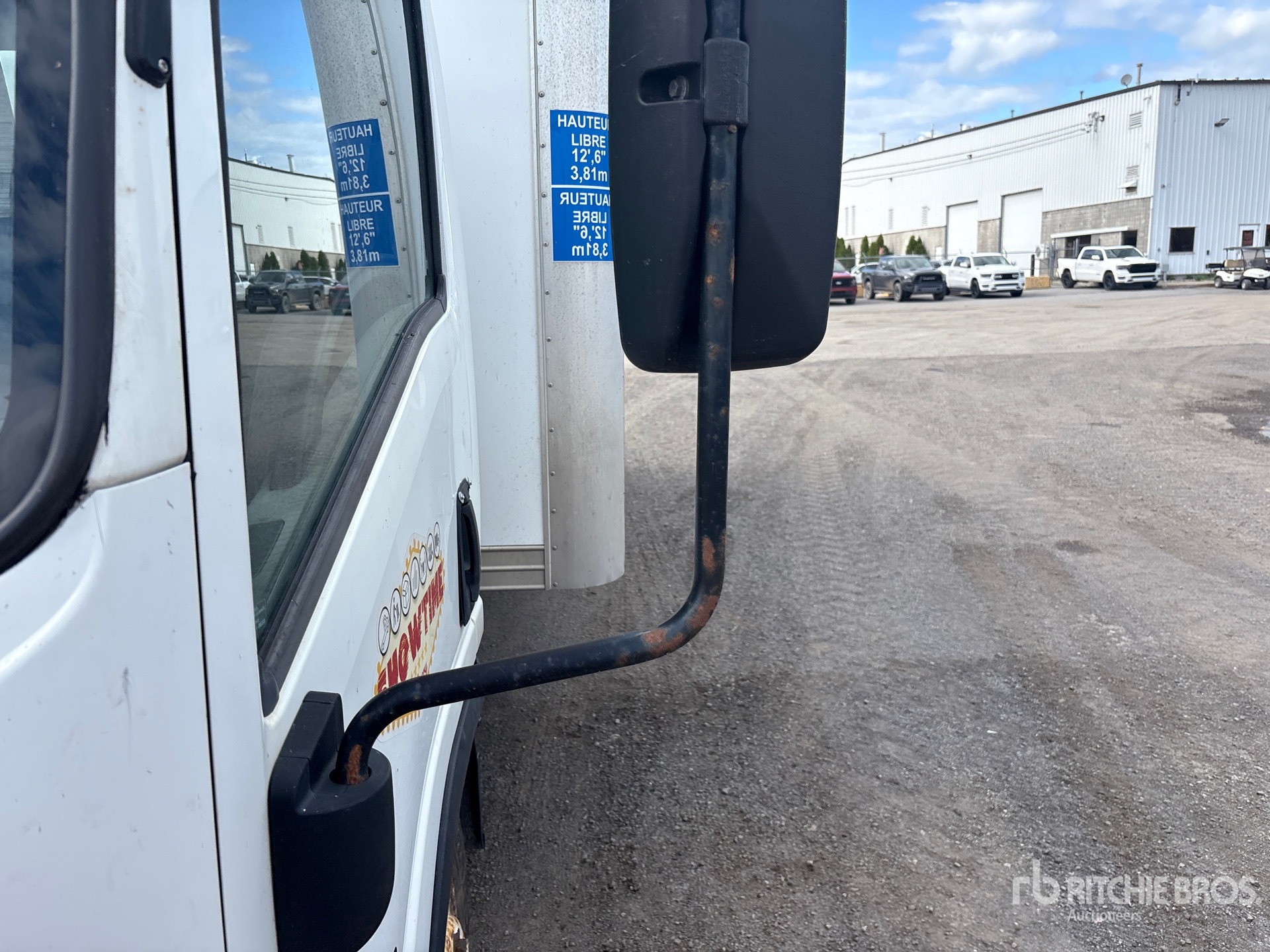2018 Isuzu NPR HD