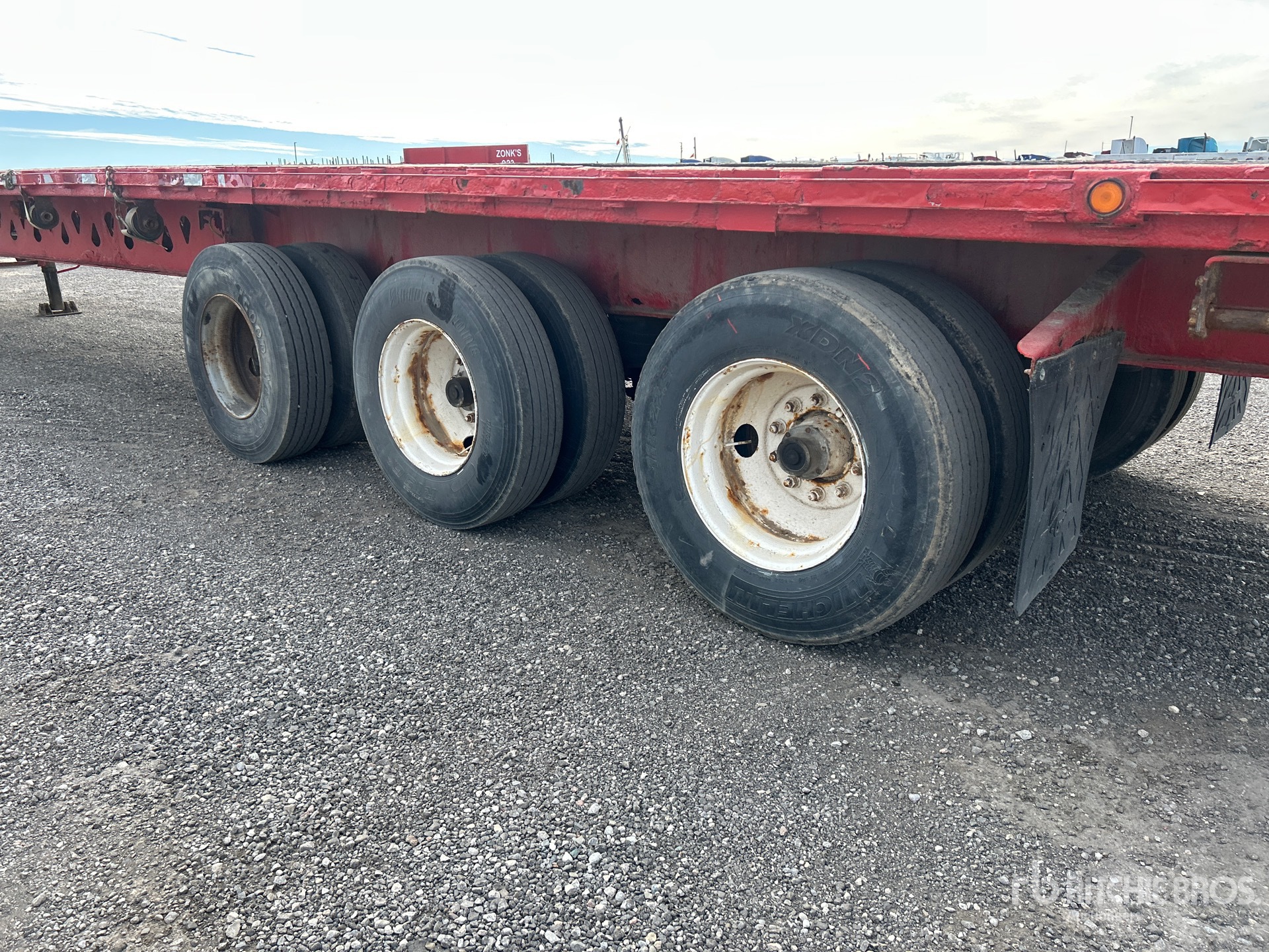 2006 Manac 53 ft Tri/A