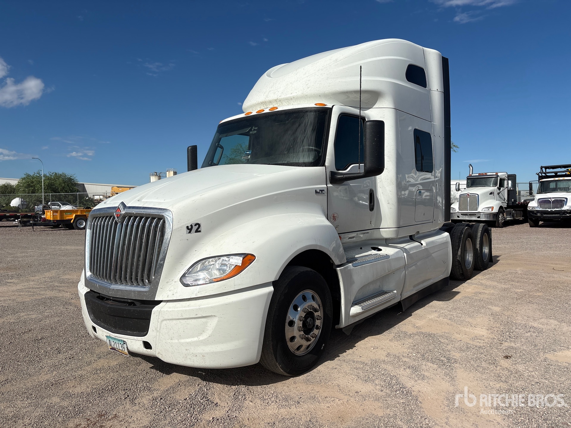 2023 International LT625