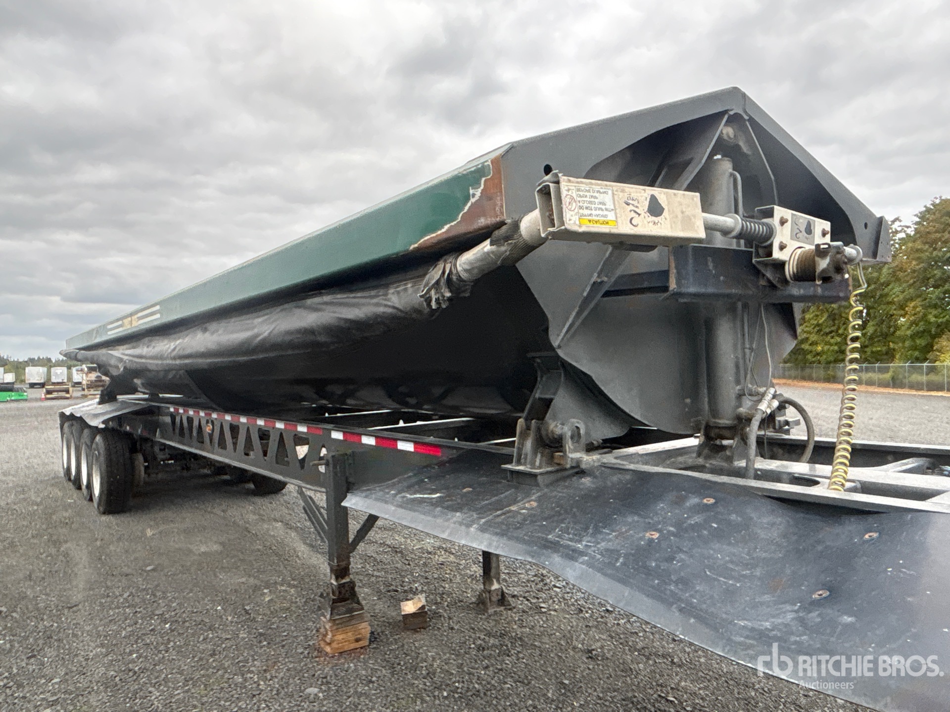 2018 Trail King TK60SSD-484