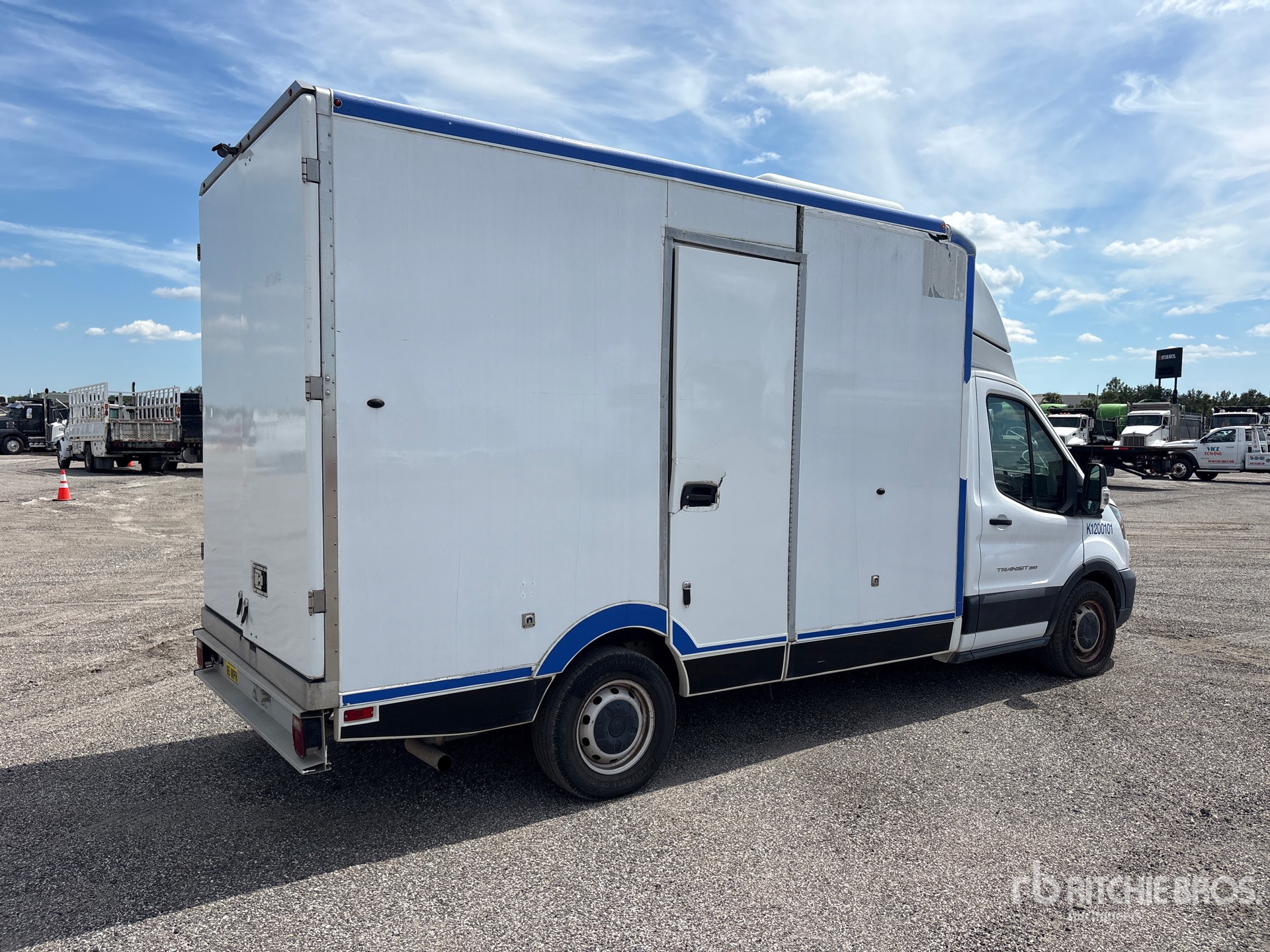 2020 Ford TRANSIT T-350
