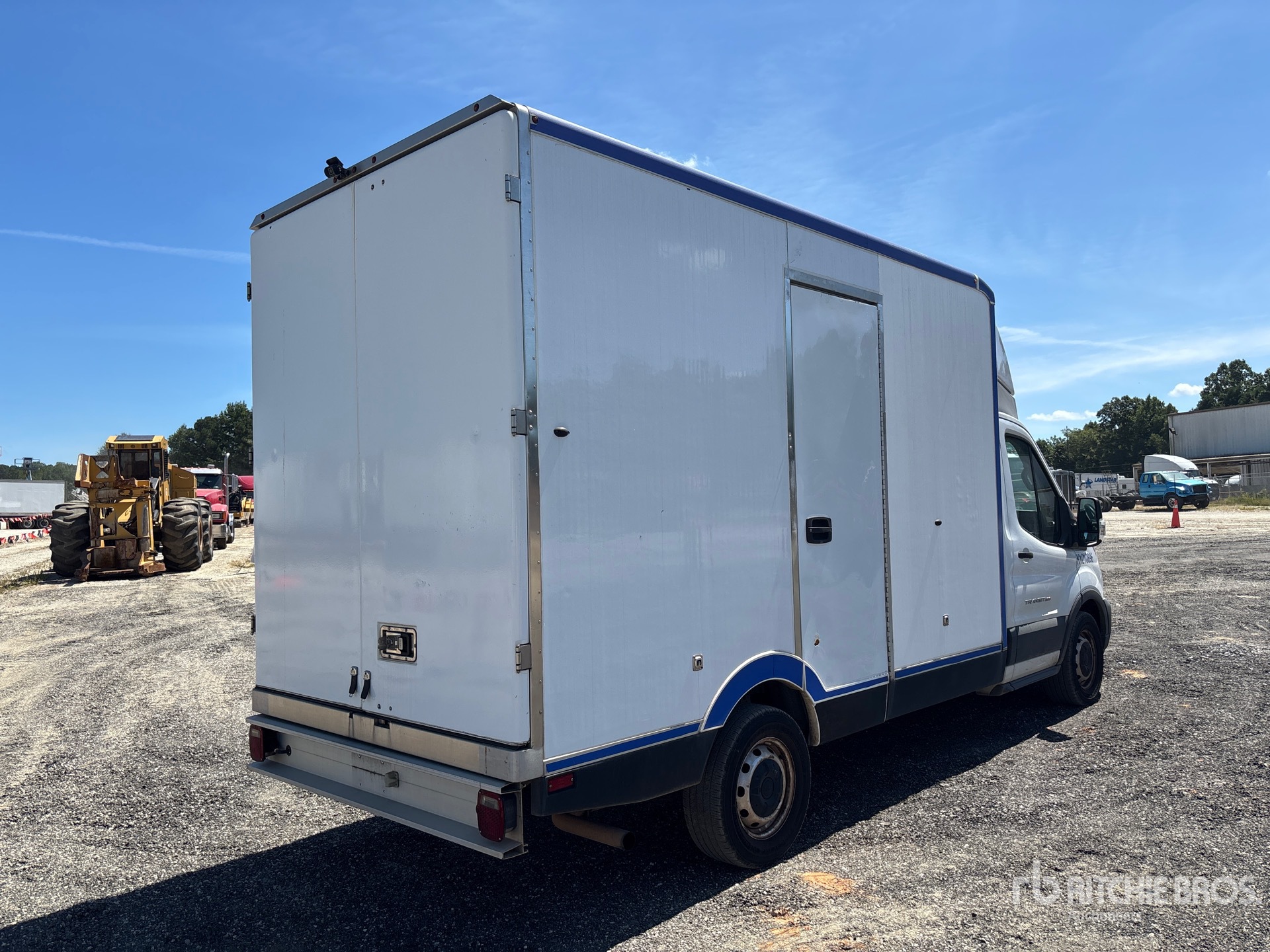 2021 Ford TRANSIT